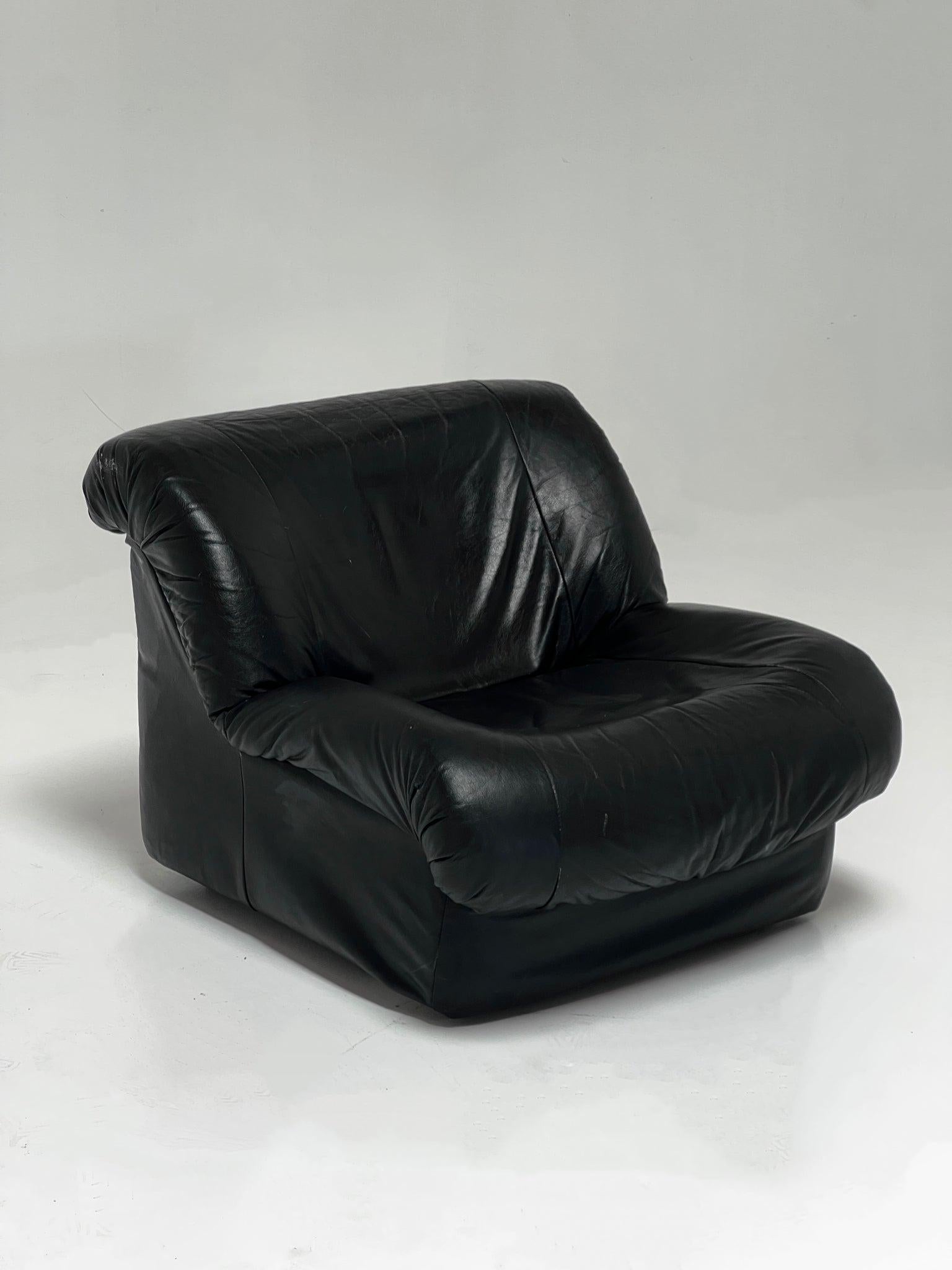 Beautiful view of Flep Furniture Minimalist Chair