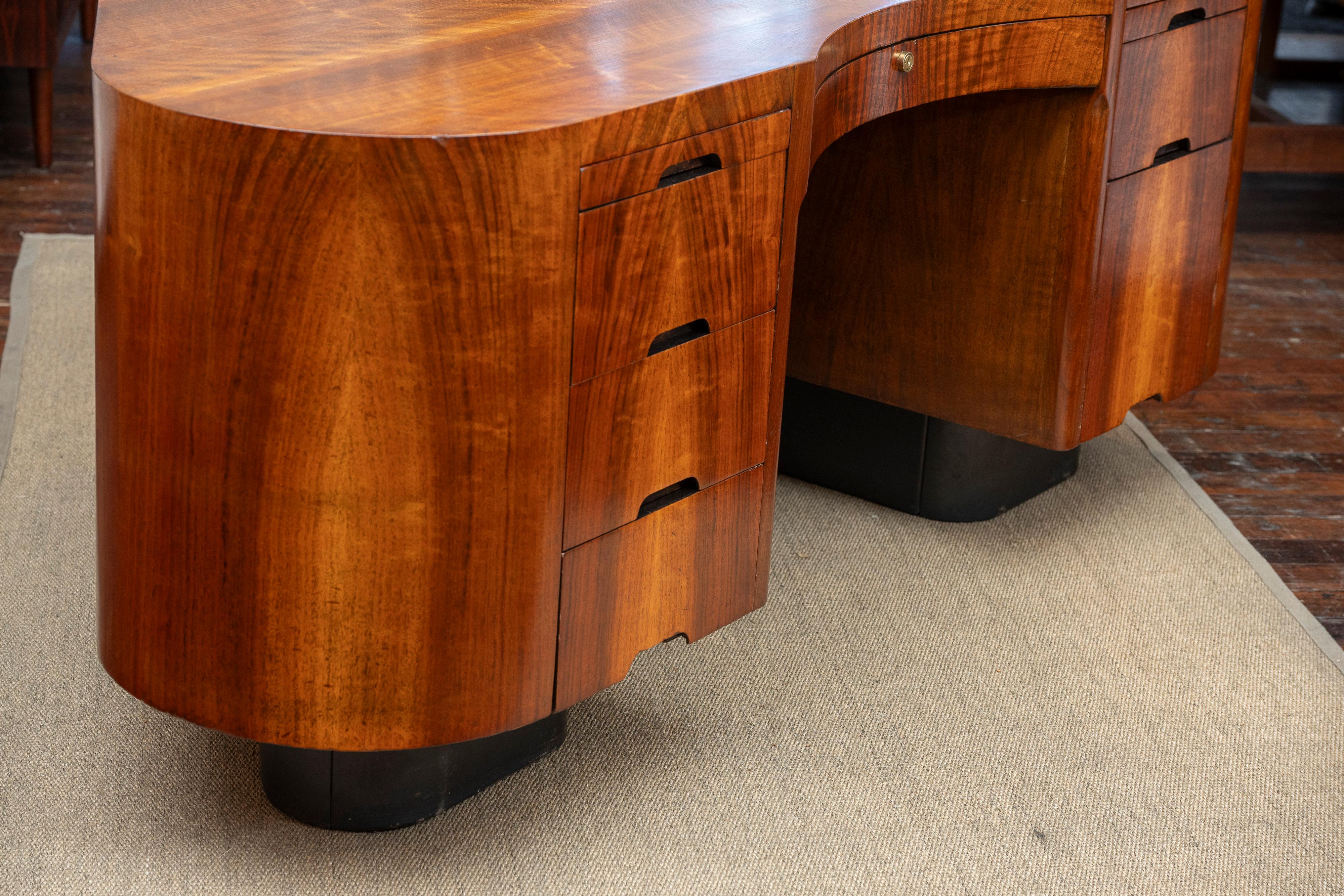 Scrivania Fletcher Aviation Disegnata da Frank Fletcher per Hughes Aircraft in vendita 3