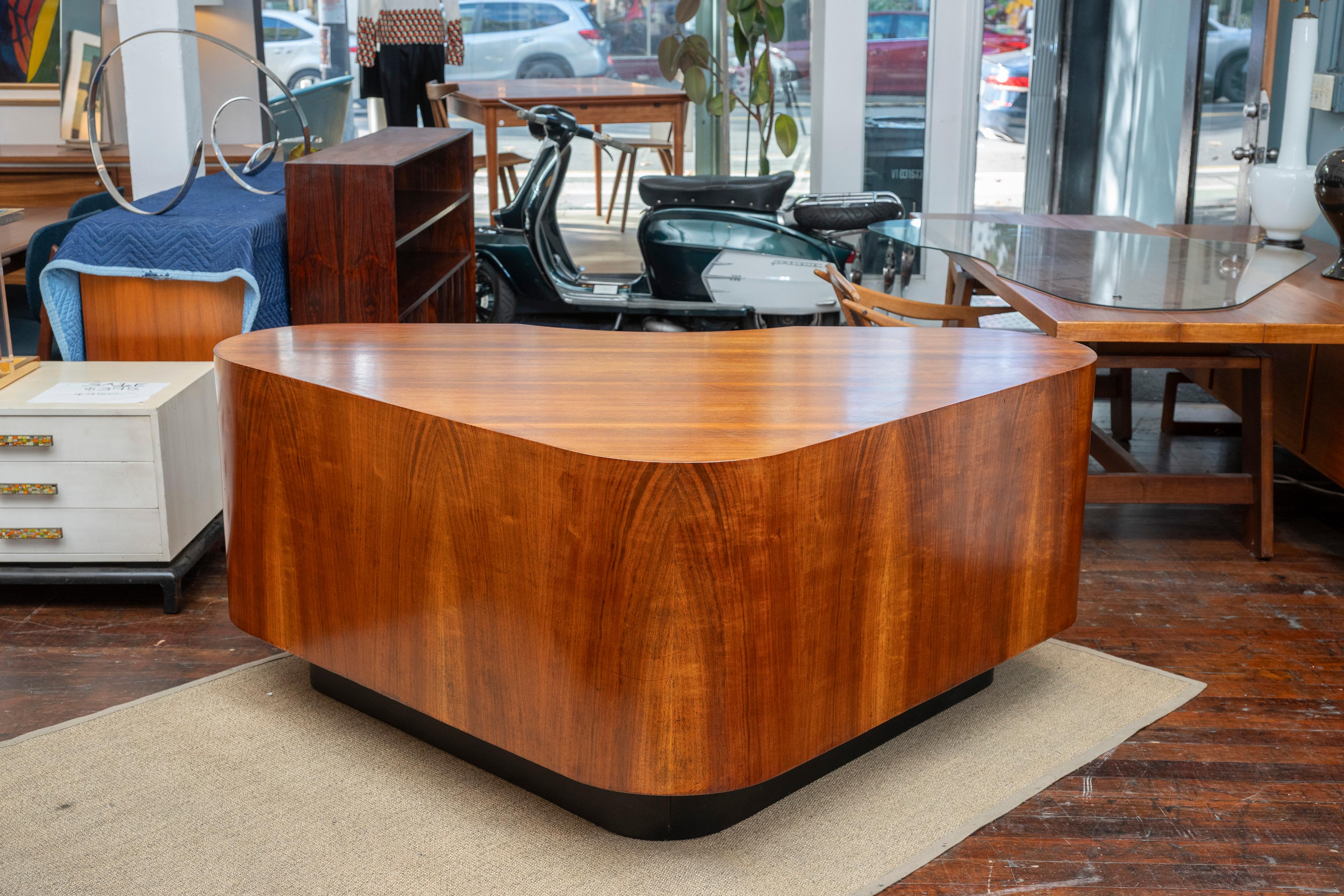 Scrivania Fletcher Aviation Disegnata da Frank Fletcher per Hughes Aircraft in vendita 7