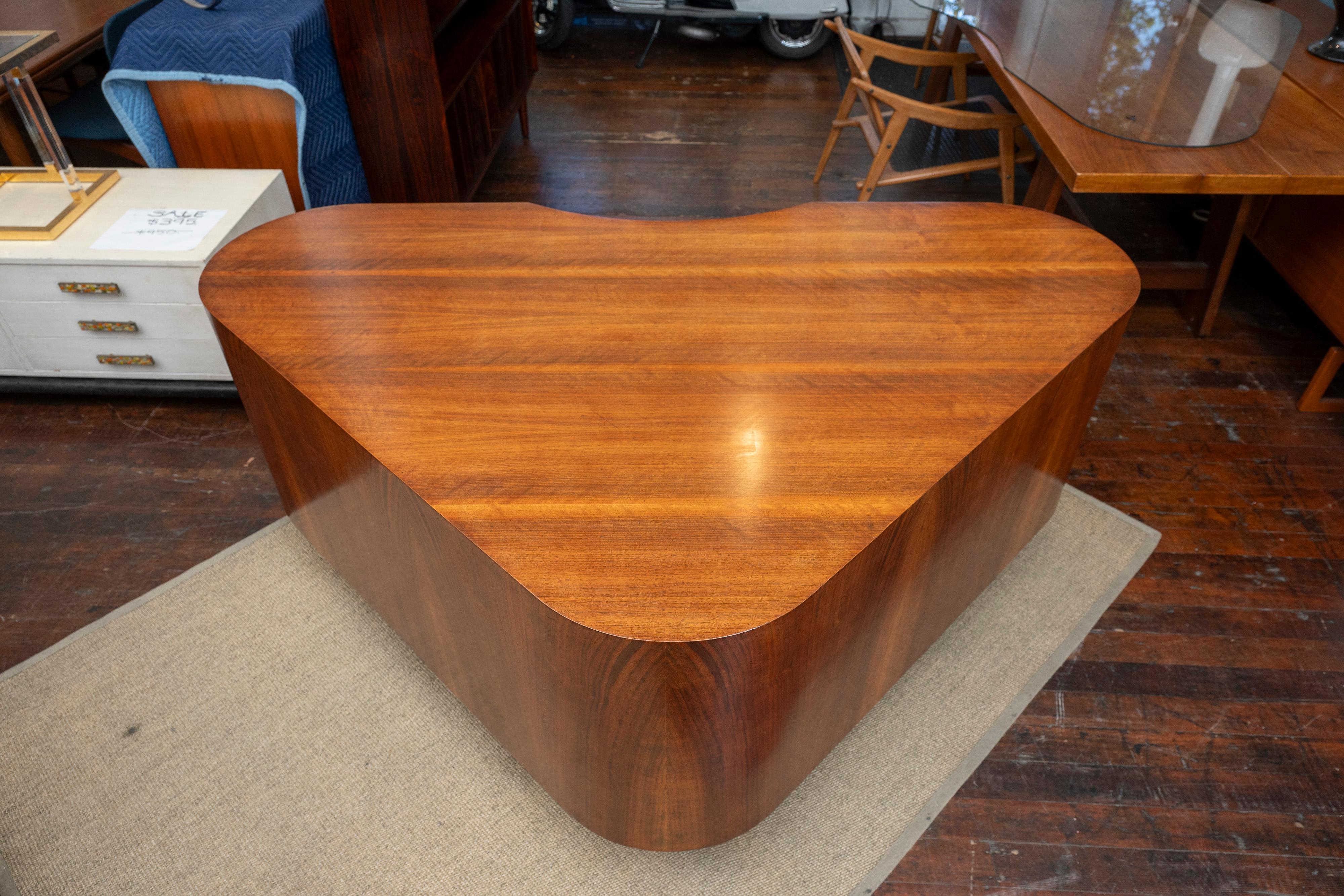 Scrivania Fletcher Aviation Disegnata da Frank Fletcher per Hughes Aircraft in vendita 9