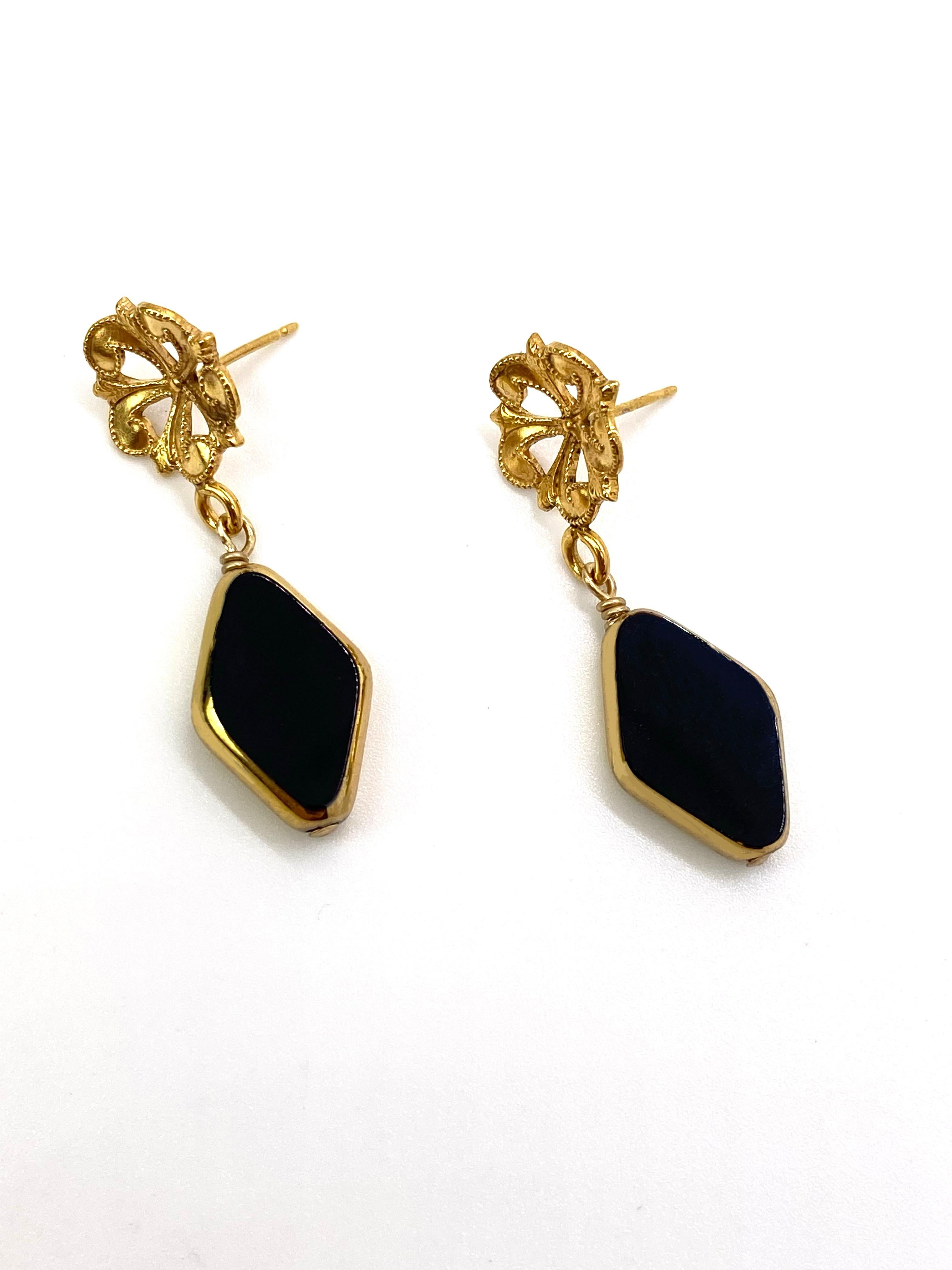 Women's Fleur Art Deco German Earrings in Black 2 For Sale