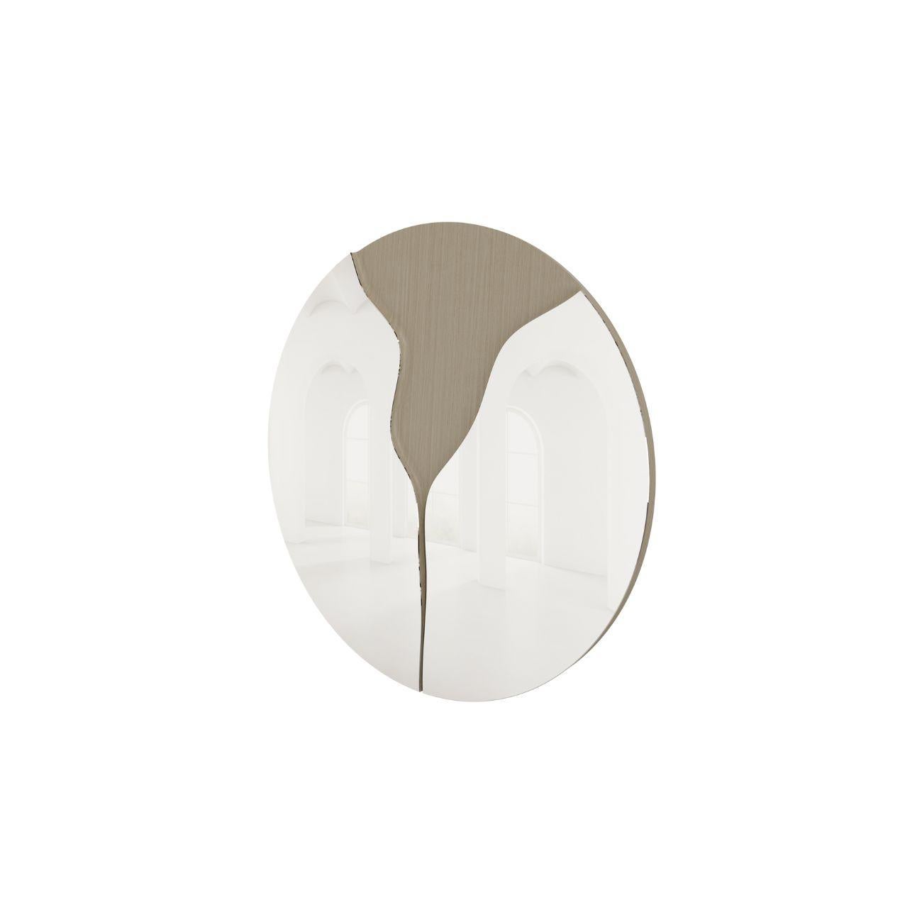 FLEUR Specchio da parete dalla forma organica e contemporanea In condizioni Nuovo in vendita a Frazão, Porto