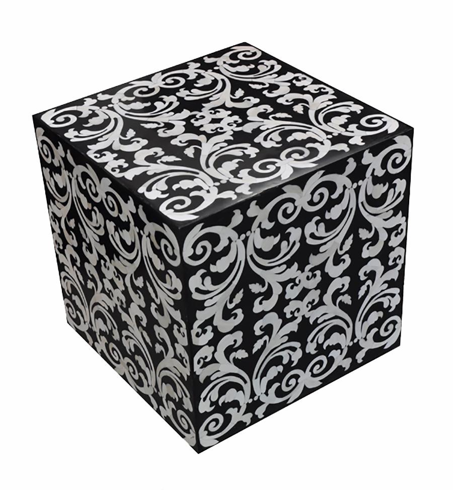 Os Tabouret d'extrémité/tabouret cube en os Fleur avec résine, en stock en vente