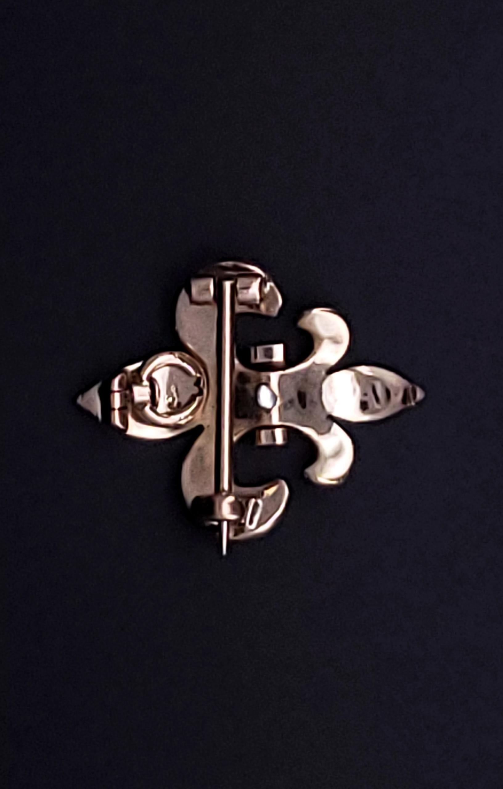 Women's or Men's Fleur De Lis 14k Gold Seed Pearl Brooch For Sale