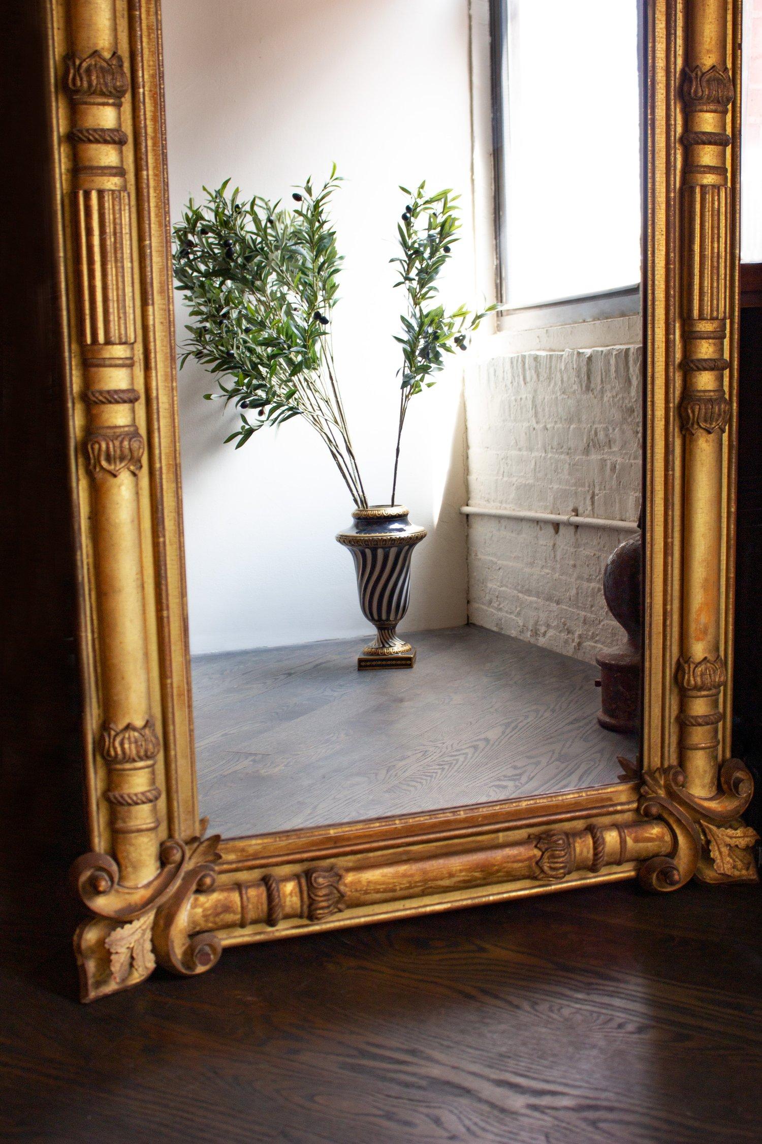 Rectangular 1940s Carved Wood Painted Mirror  In Good Condition In Brooklyn, NY