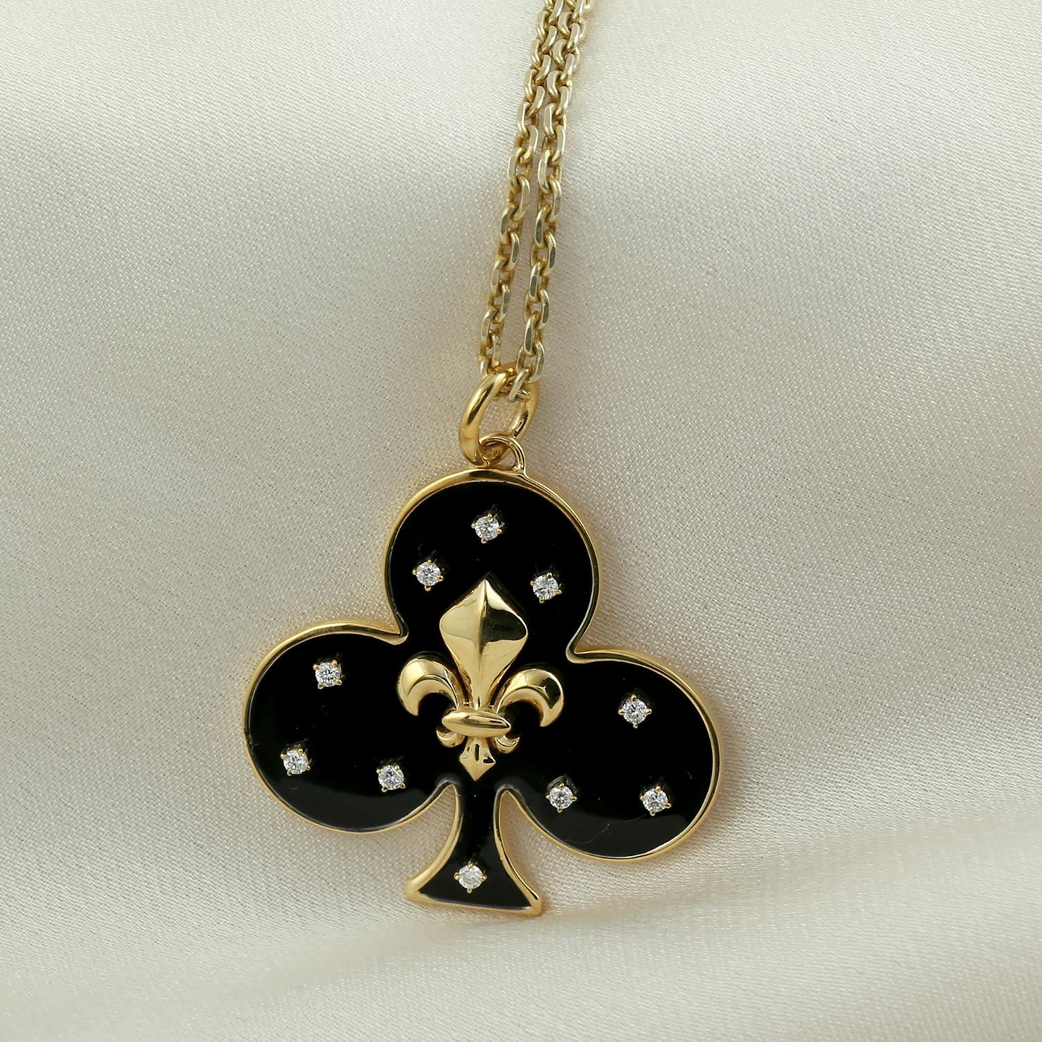 Artigiano Ciondolo con simbolo Fleur De Lis, diamanti e smalto nero in oro bianco 14 carati in vendita