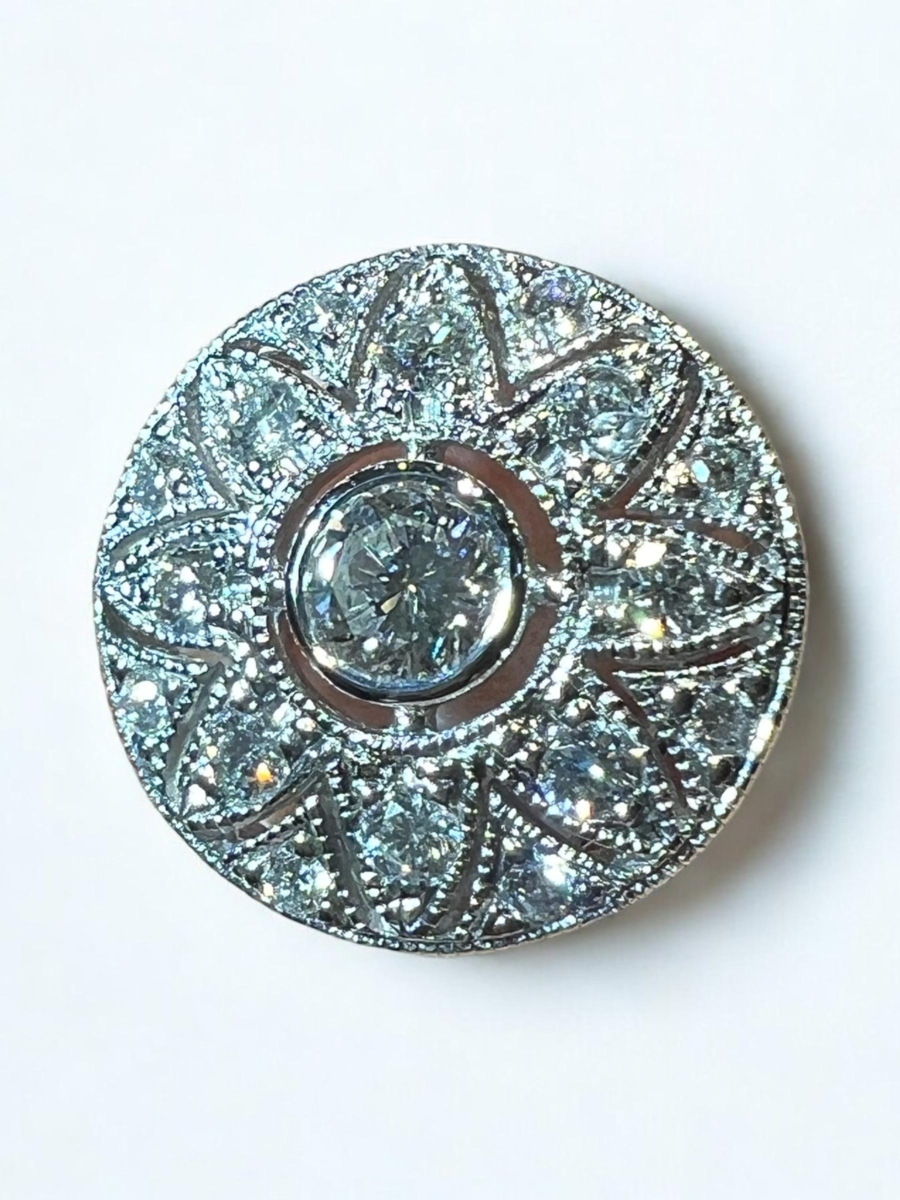 Round Cut Ring “ROSACE motif” 0.58 carat pave diamonds 