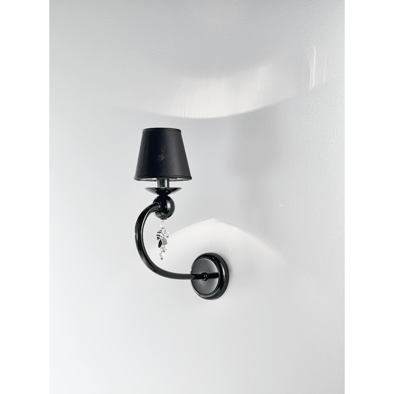 Postmoderno Lampada da parete Fleur Iris di MM Lampadari in vendita