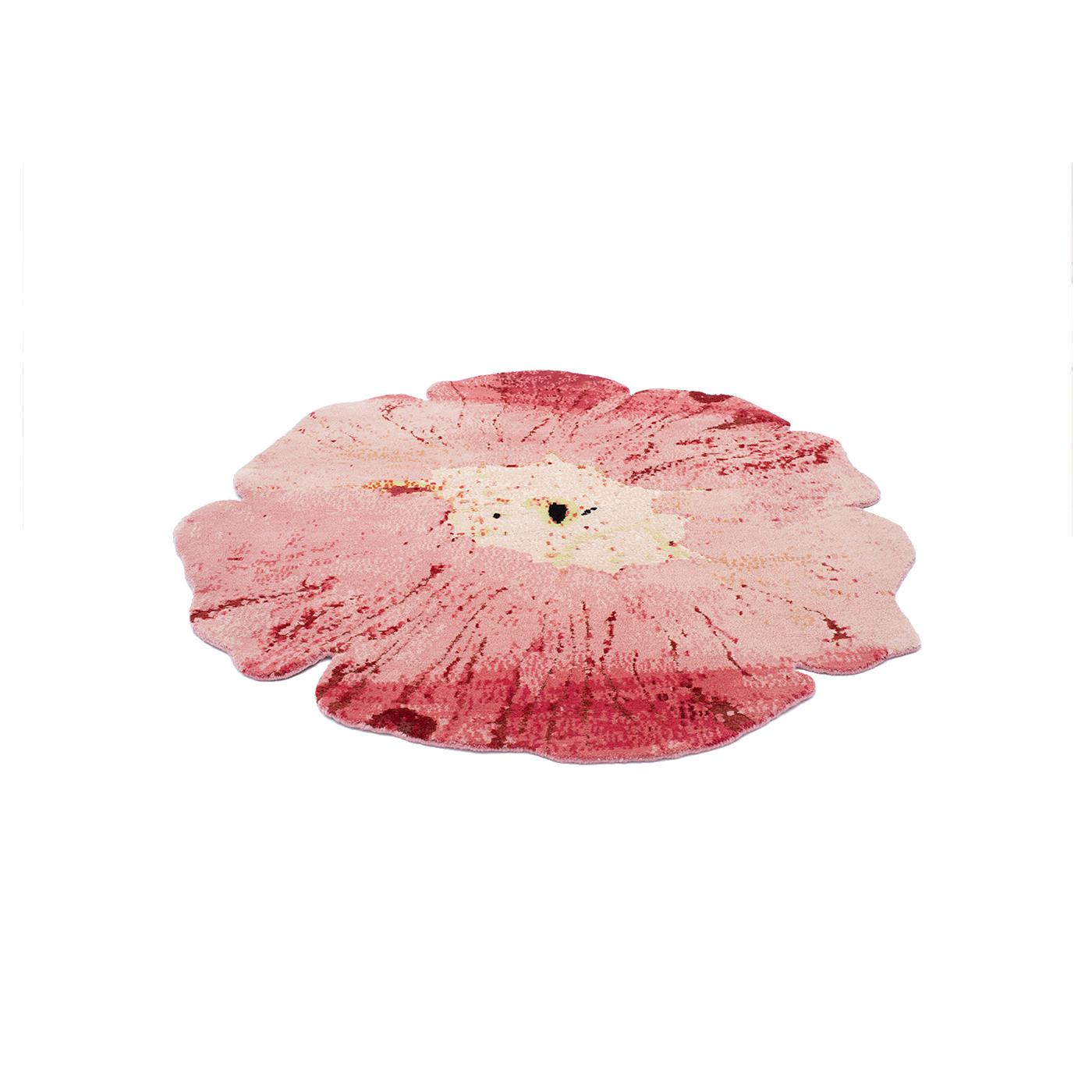 FARBE: Rosa
MATERIAL: 65% tibetische Wolle, 35% chinesische Seide
QUALITÄT: 100 Knoten/Zoll
URSPRUNG: Handgeknüpfter Teppich, hergestellt in Nepal
 
ANGEZEIGTE GRÖSSE des Teppichs: 120cm x 120cm Form
 
Fleur ist ein verspieltes, florales Design, das
