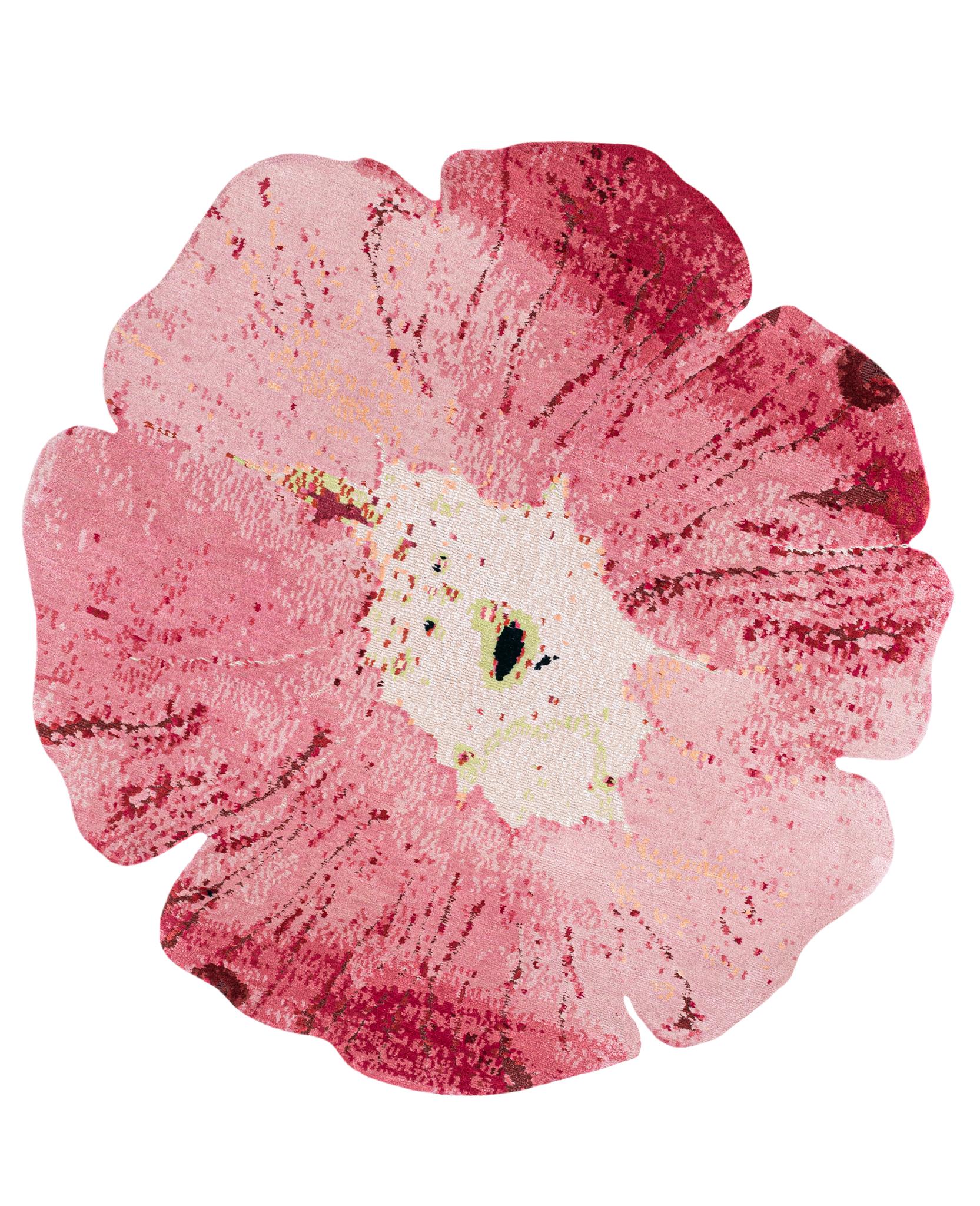 Fleur Pinker handgeknüpfter Teppich in Form von Knots Rugs im Angebot