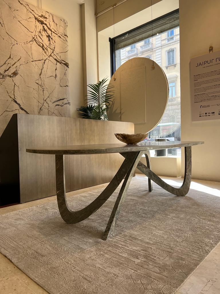 Table de salle à manger contemporaine sculpturale en marbre Fleur par dAM Atelier en vente 6