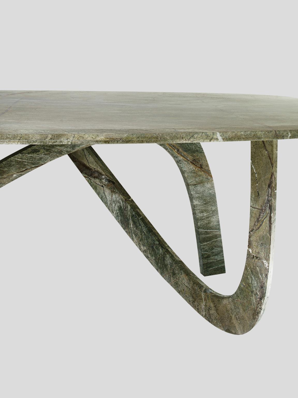 Moderne Table de salle à manger contemporaine sculpturale en marbre Fleur par dAM Atelier en vente