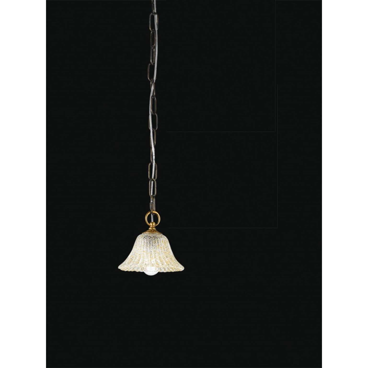 Lampada a sospensione Fleur Sparta di MM Lampadari
Dimensioni: Ø 16,5 x H. 16 cm. 
Materiali: Metallo e vetro di Murano.

Tutte le nostre lampade possono essere cablate a seconda del Paese. Se viene venduto negli Stati Uniti, sarà cablato per gli