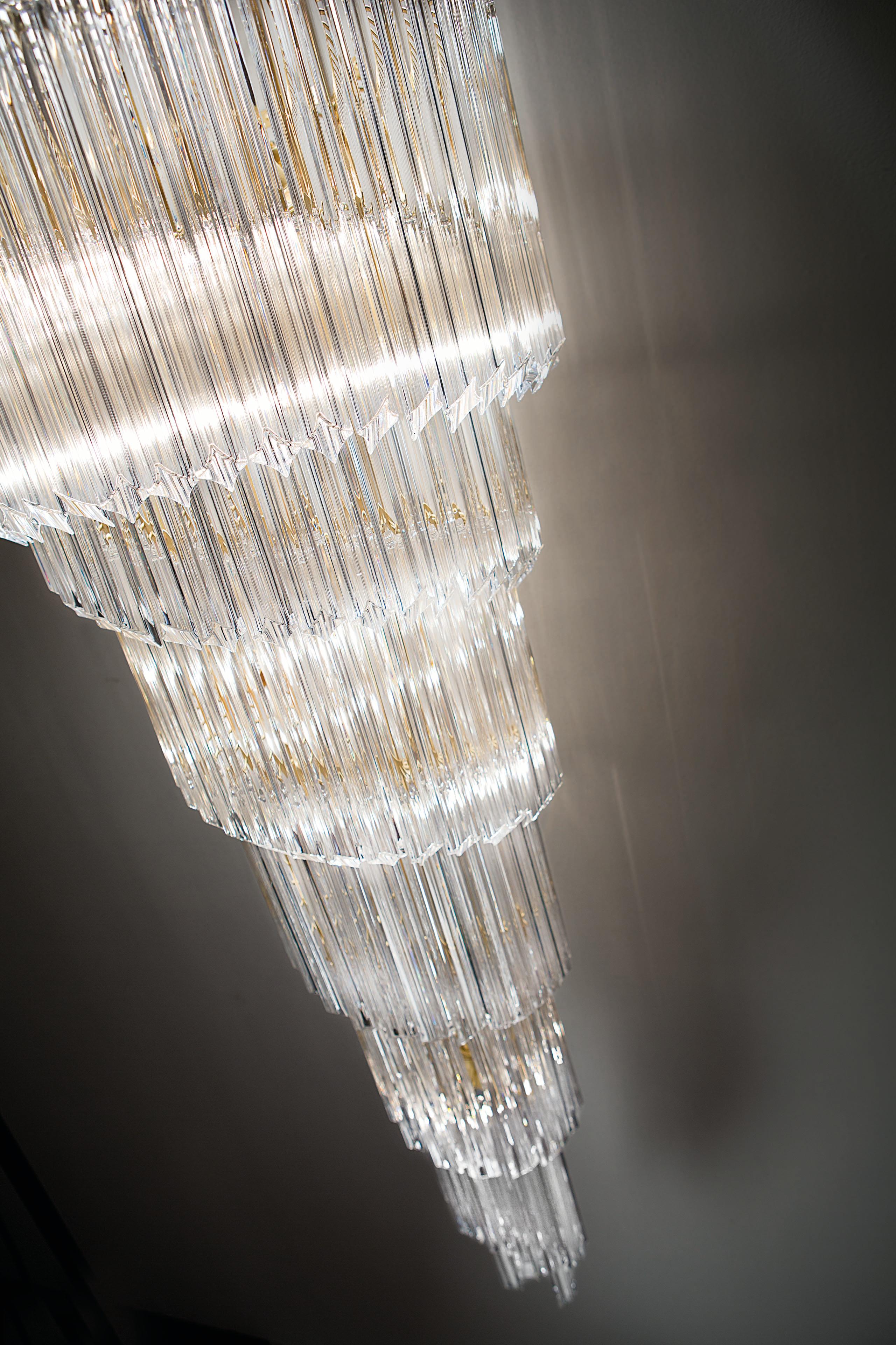 Postmoderno Lampadario Fleur Topazio di MM Lampadari in vendita