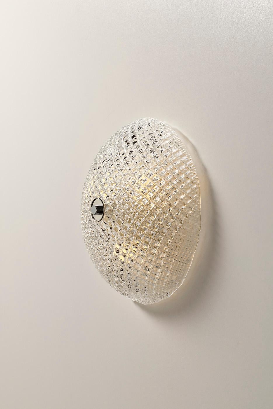 Fleur Trama Ceiling Lamp by MM Lampadari
Dimensions: Ø 50 x H 50 cm. 
Materials: Metal and blown glass.

All our lamps can be wired according to each country. If sold to the USA it will be wired for the USA for instance. Please contact us.

An