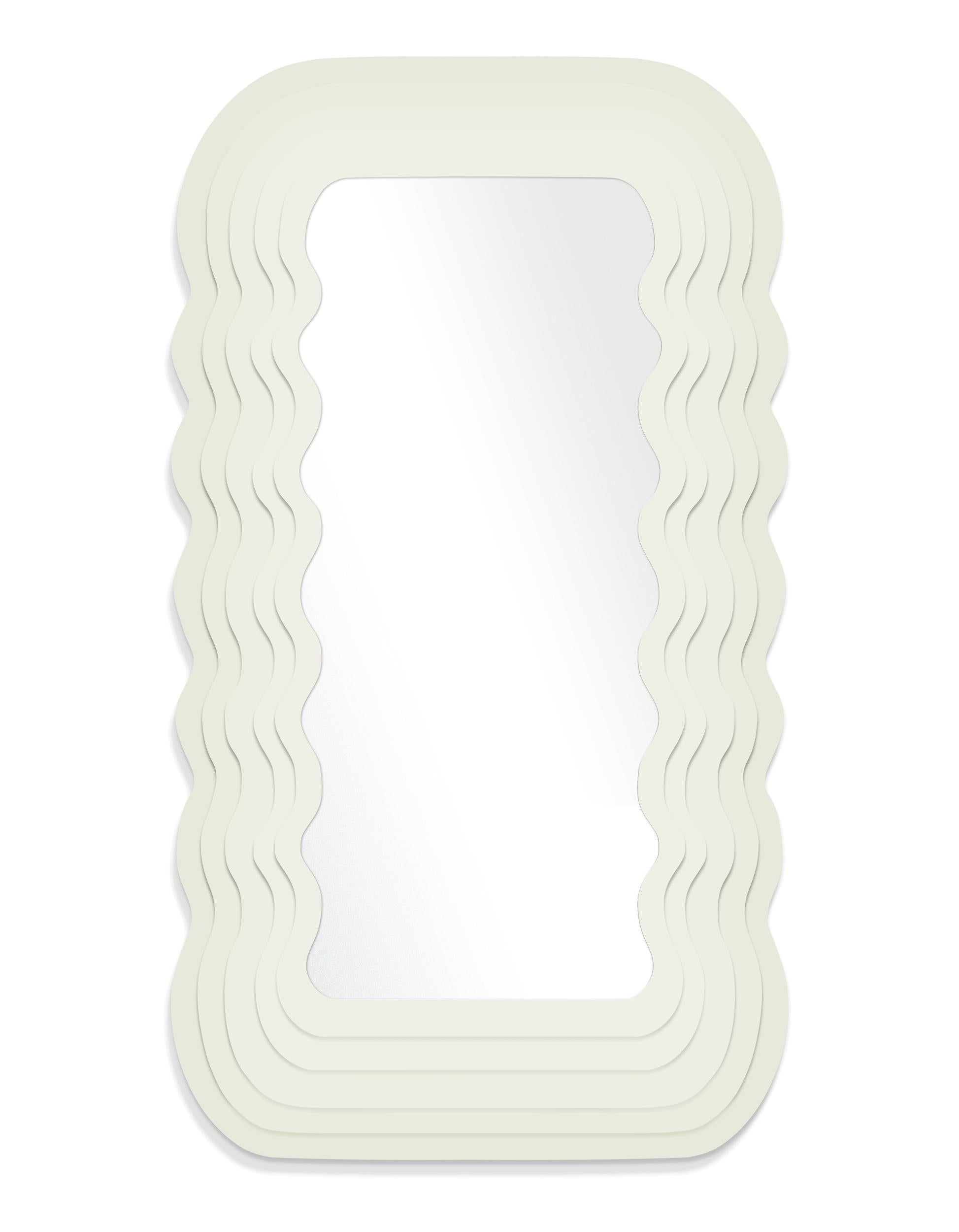 FLEUR Wave Mirror in White Dove In New Condition For Sale In New Orleans, LA