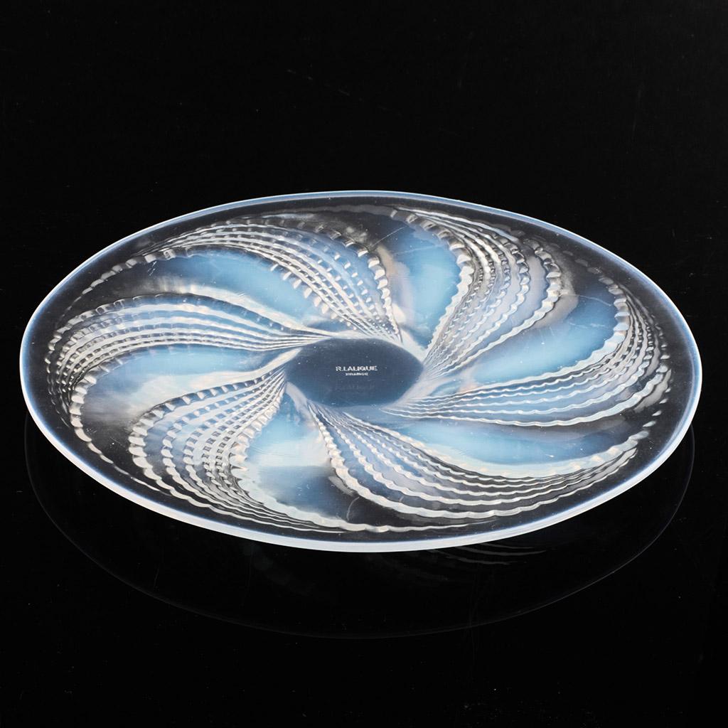 French Fleurons No.2 Original Rene Lalique Opalescent Glass Plate  For Sale