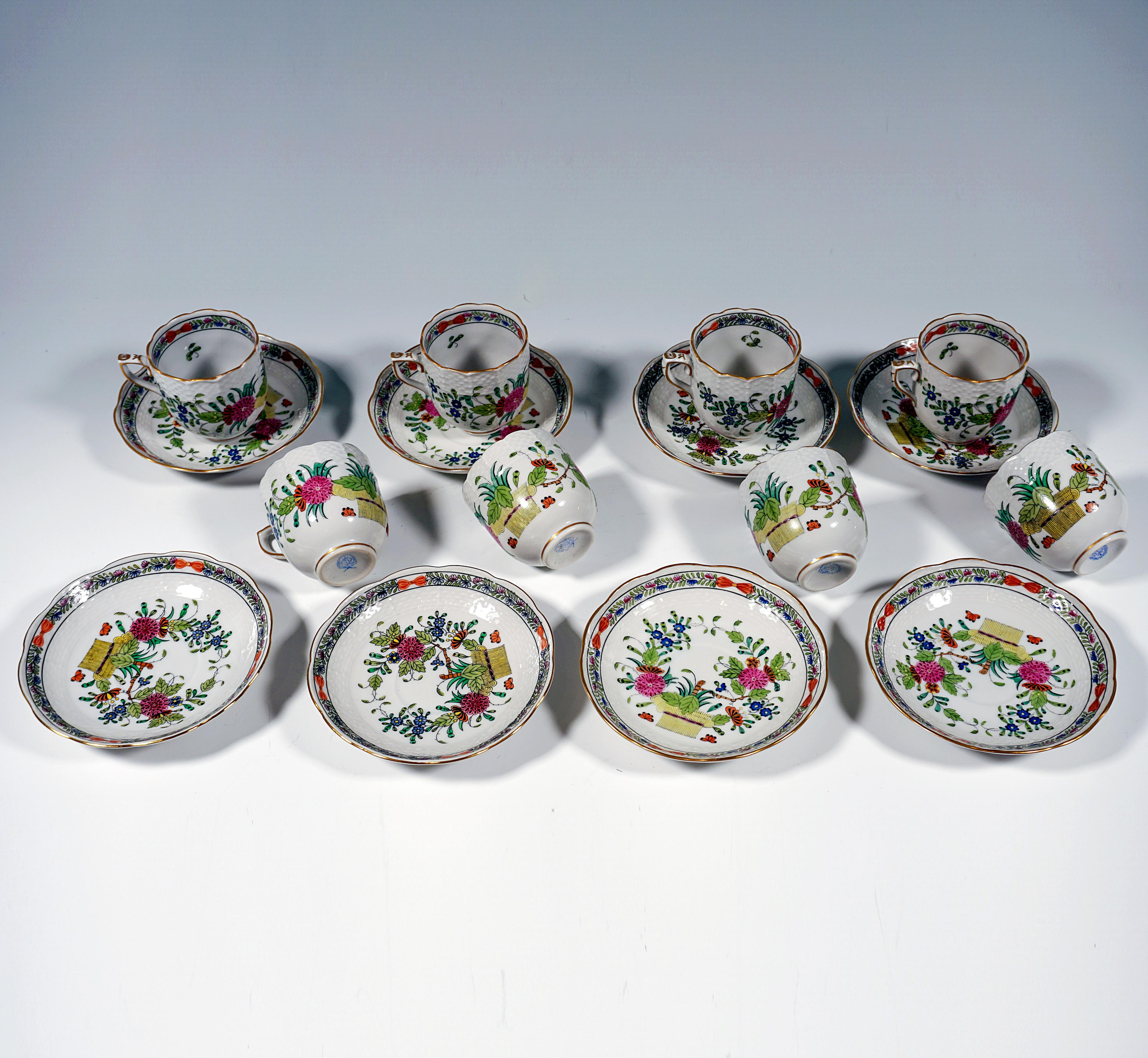 Fleurs Des Indes, Couchtisch für 8 Personen, Herend Ungarn, 20. Jahrhundert (Porzellan)