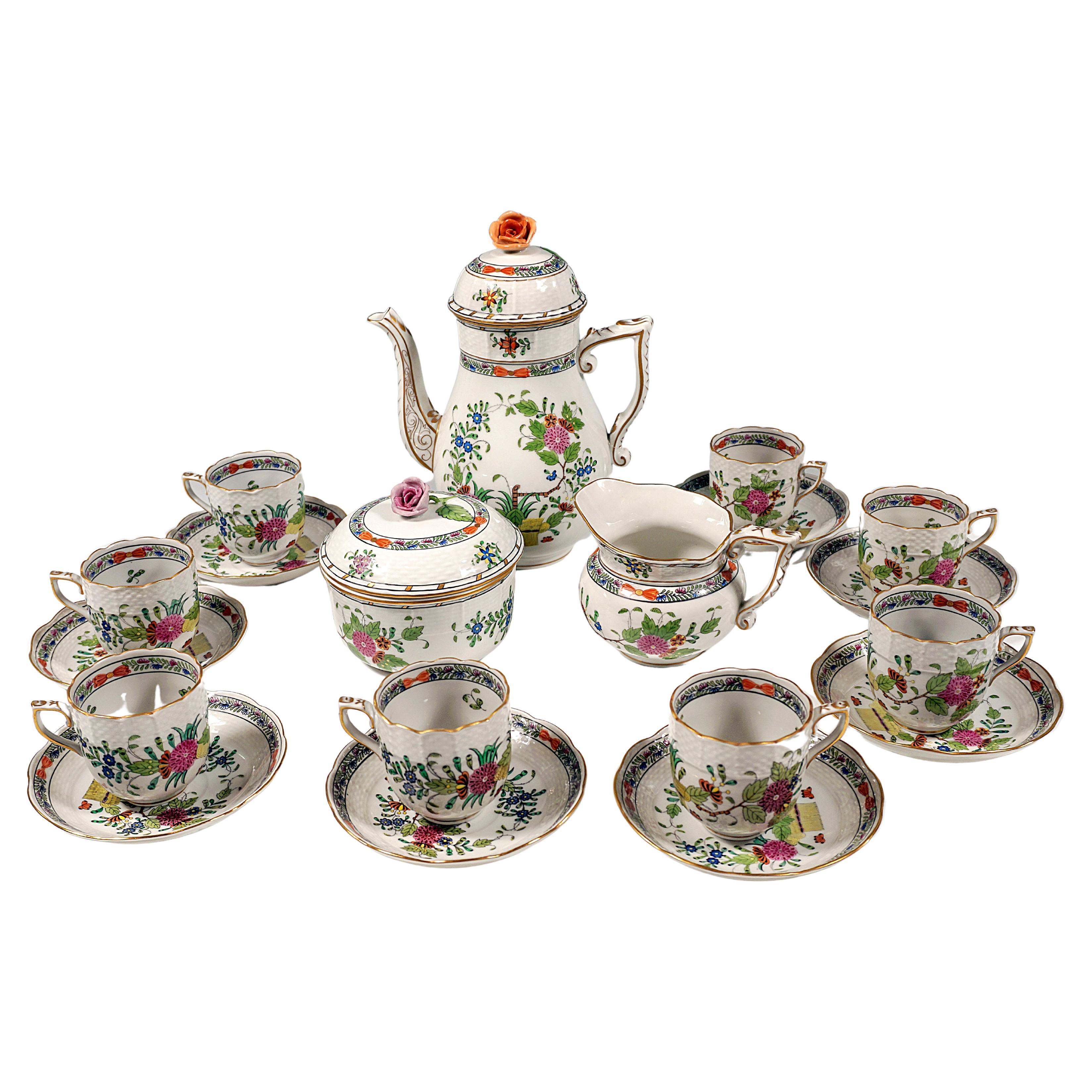 Fleurs Des Indes Coffee Set For 8 Persons Herend Hungary 20th Century For Sale