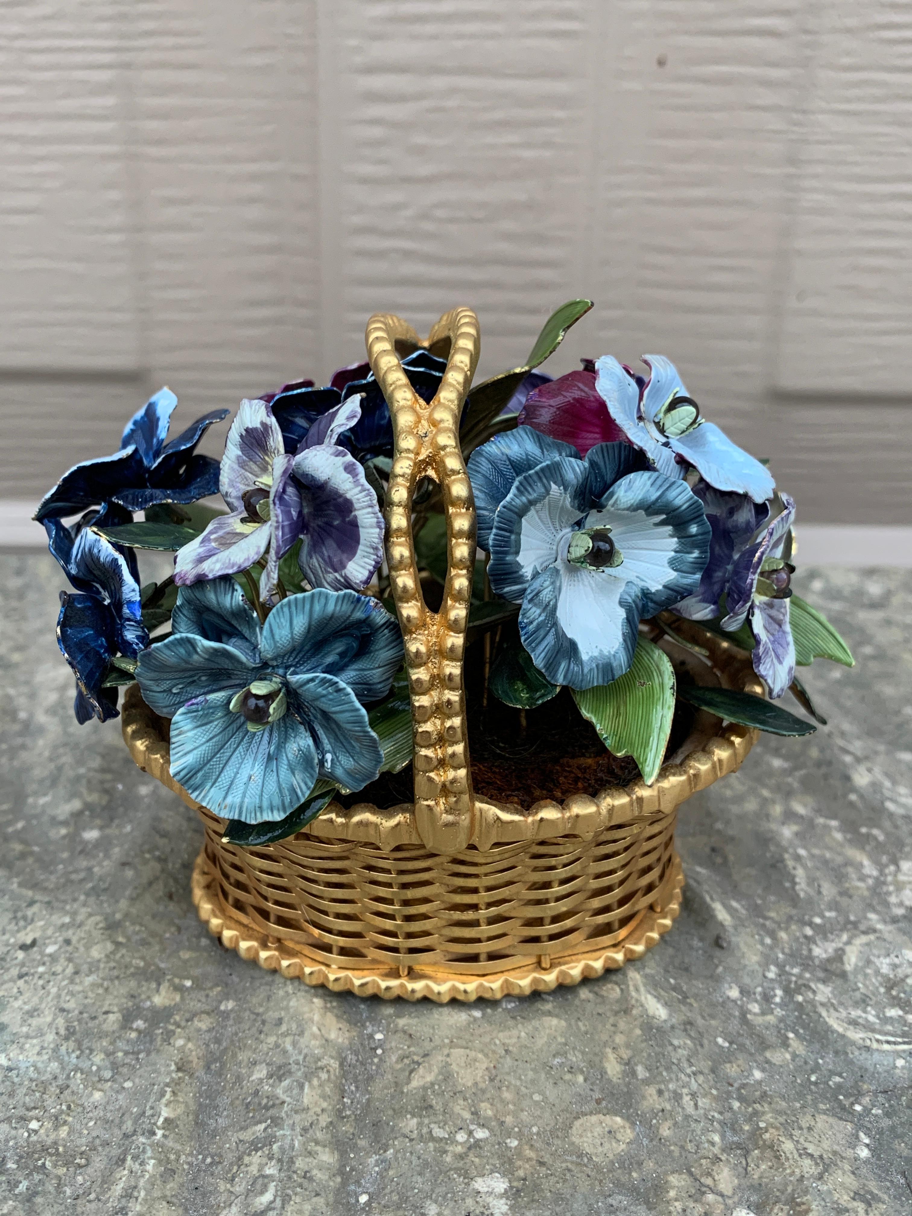 Émail Fleurs Des Siècles Bouquet de pensées en émail par Jane Hutcheson pour Gorham en vente