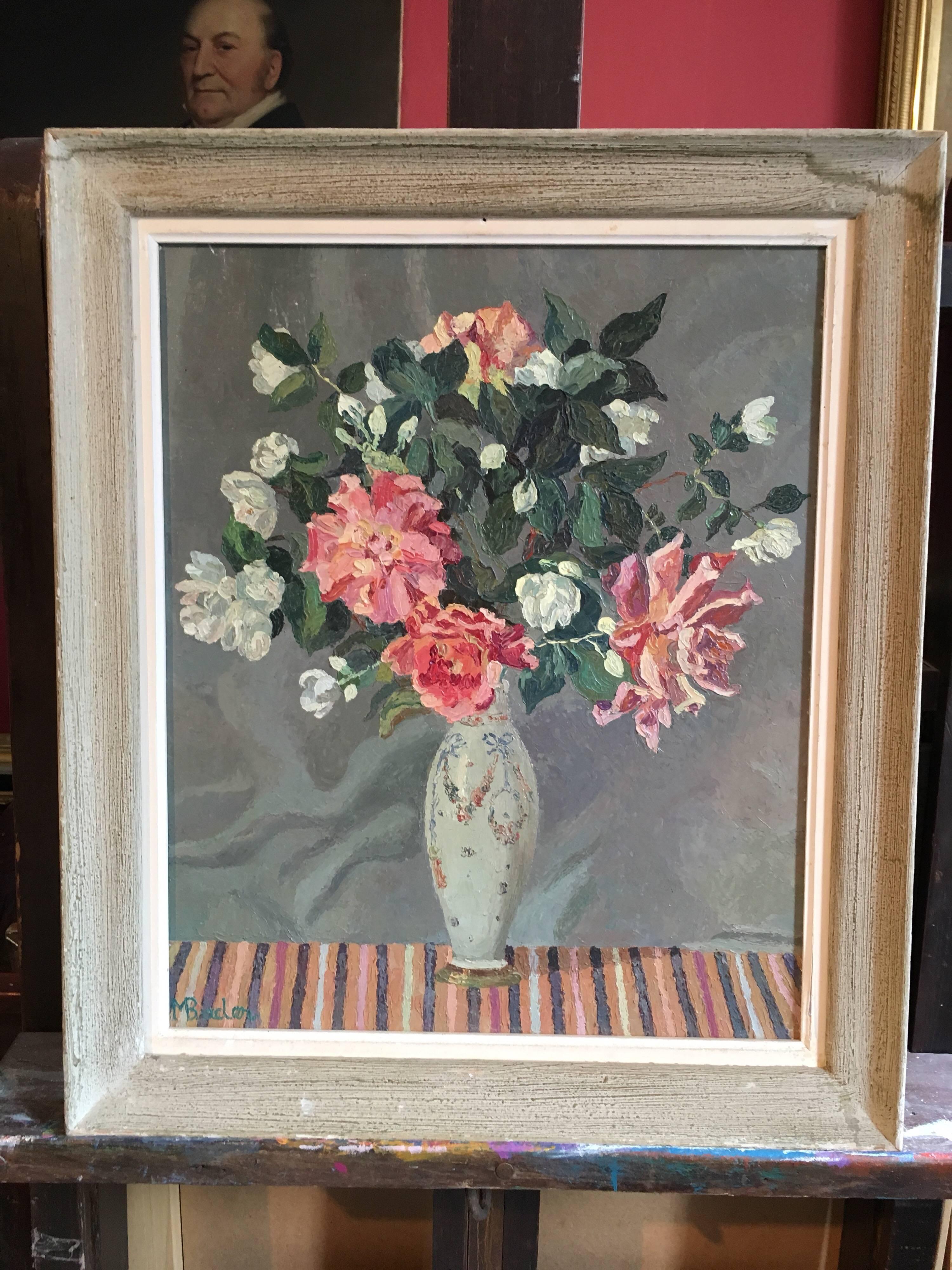 'Fleurs' French bouquet, floral oil painting, signed.
By French artist 'M.Bader', 20th century.
Signed by the artist on the lower left hand corner.
Signed and titled verso.
Oil painting on board, framed.
Framed size: 22 x 18.5