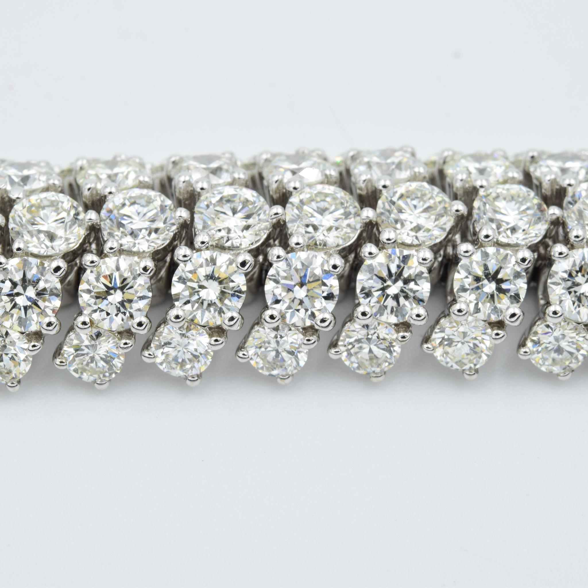Flex Bracelet with 25.68 Carat of Staggered Diamond Rows in 18 Karat White Gold In New Condition In Carmel, IN