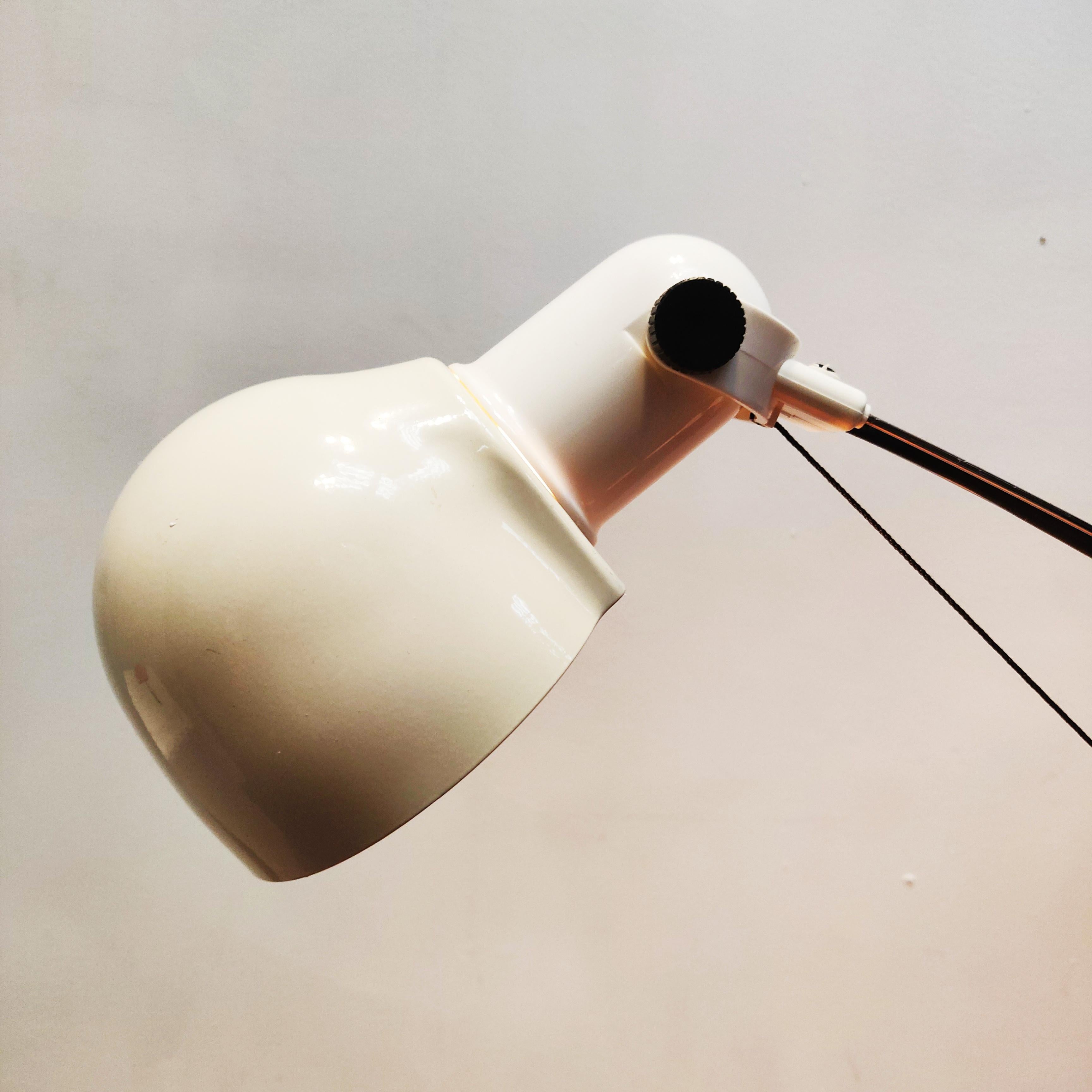 Lampe de bureau en fil métallique flexible, années 1970 en vente 6