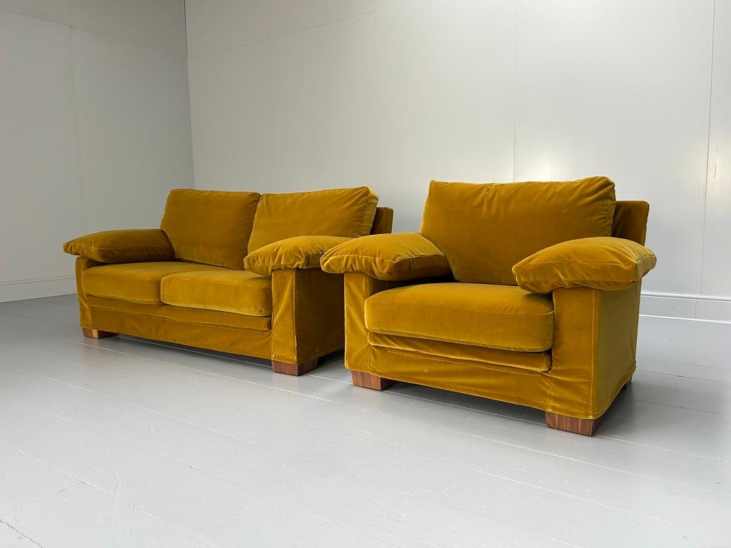 En esta ocasión se trata de un fabuloso ejemplo del más sensacionalmente proporcionado Sofá y Sillón de 2,5 plazas 