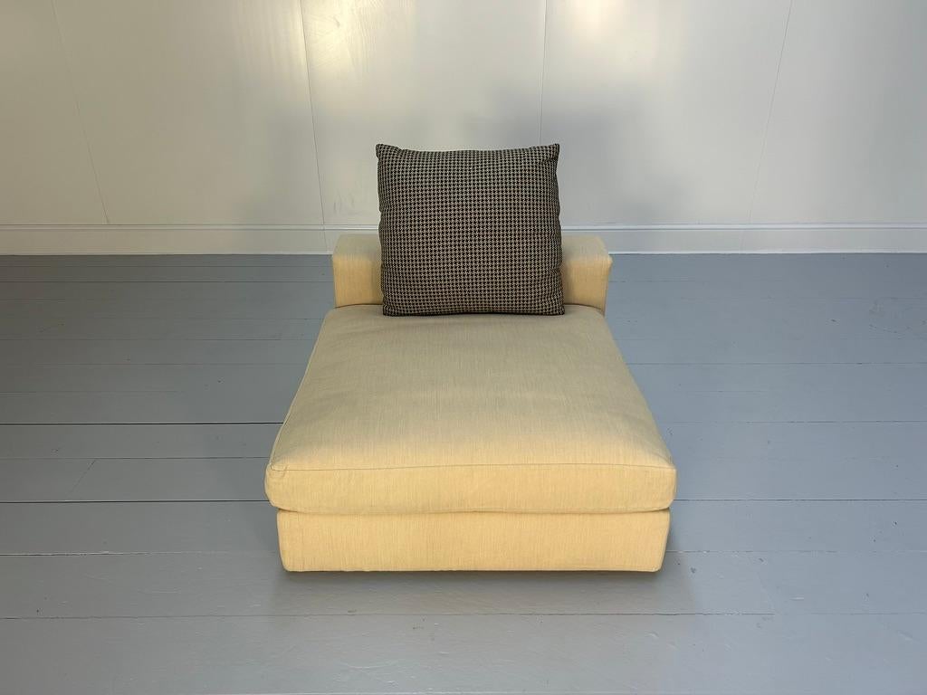 Contemporary Flexform 