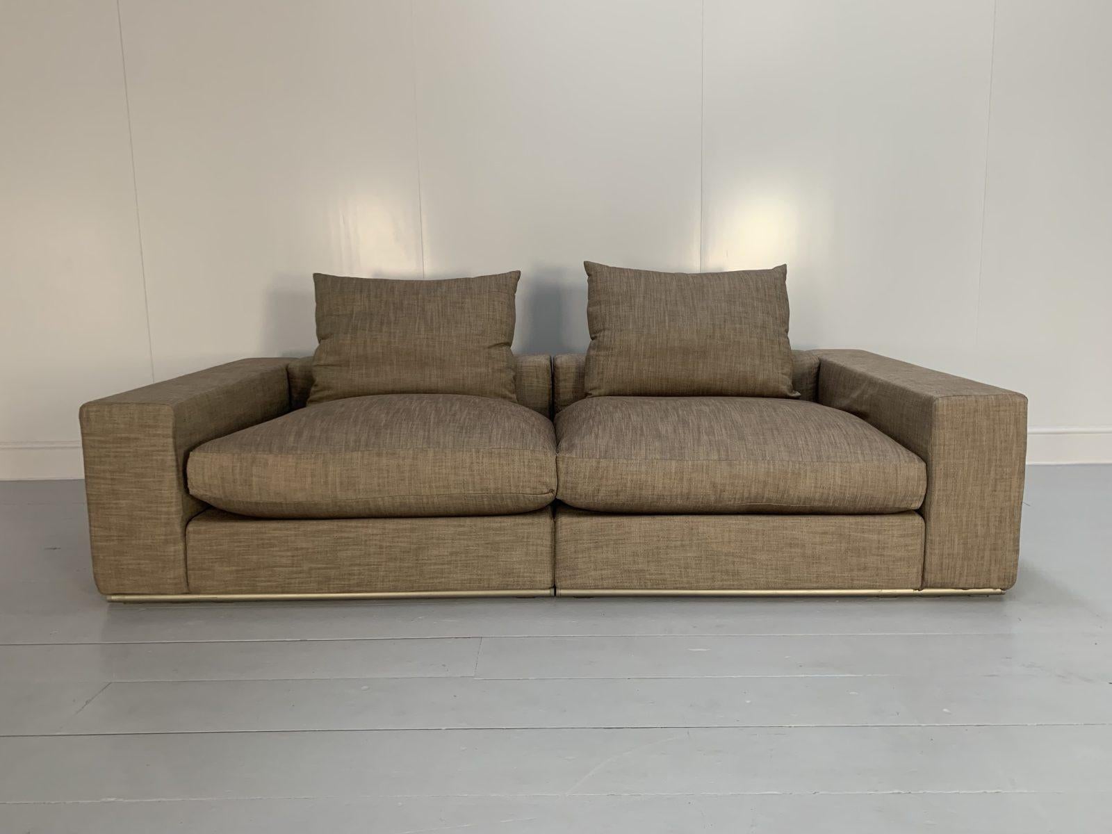 Contemporary Flexform “Groundpiece” Sofa & 2 Armchair Suite, in Woven Linen For Sale