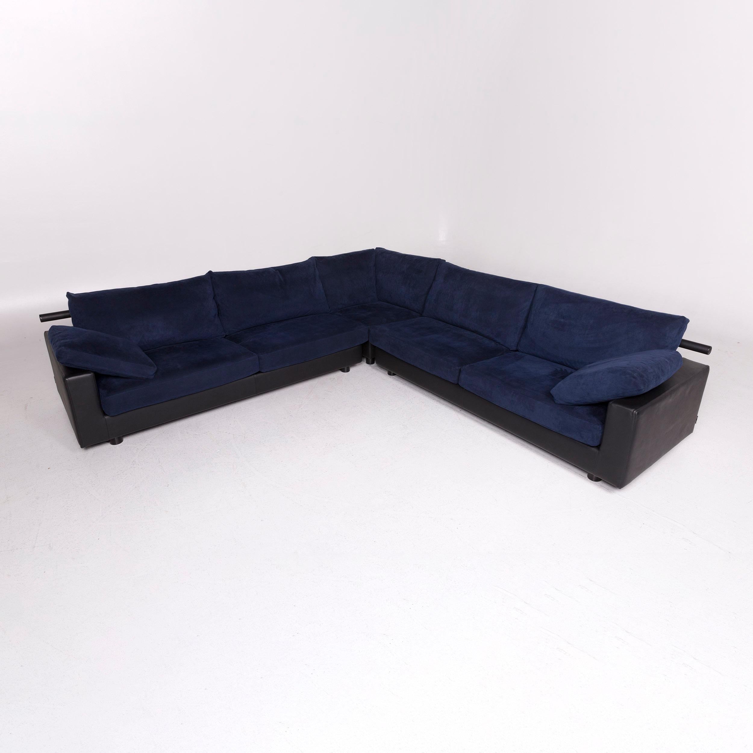 We bring to you a Flexform leather fabric corner sofa blue black sofa couch.

 

 Product measurements in centimeters:
 

Depth 95
Width 300
Height 83
Seat-height 41
Rest-height 60
Seat-depth 52
Seat-width 245
Back-height 36.