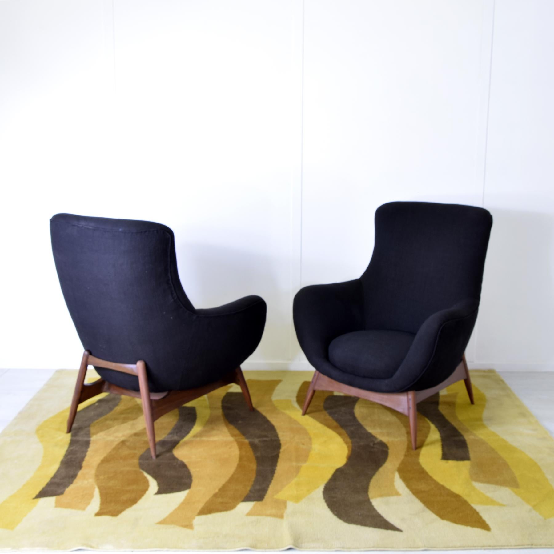Flexform set of two armchairs 1950s For Sale 3