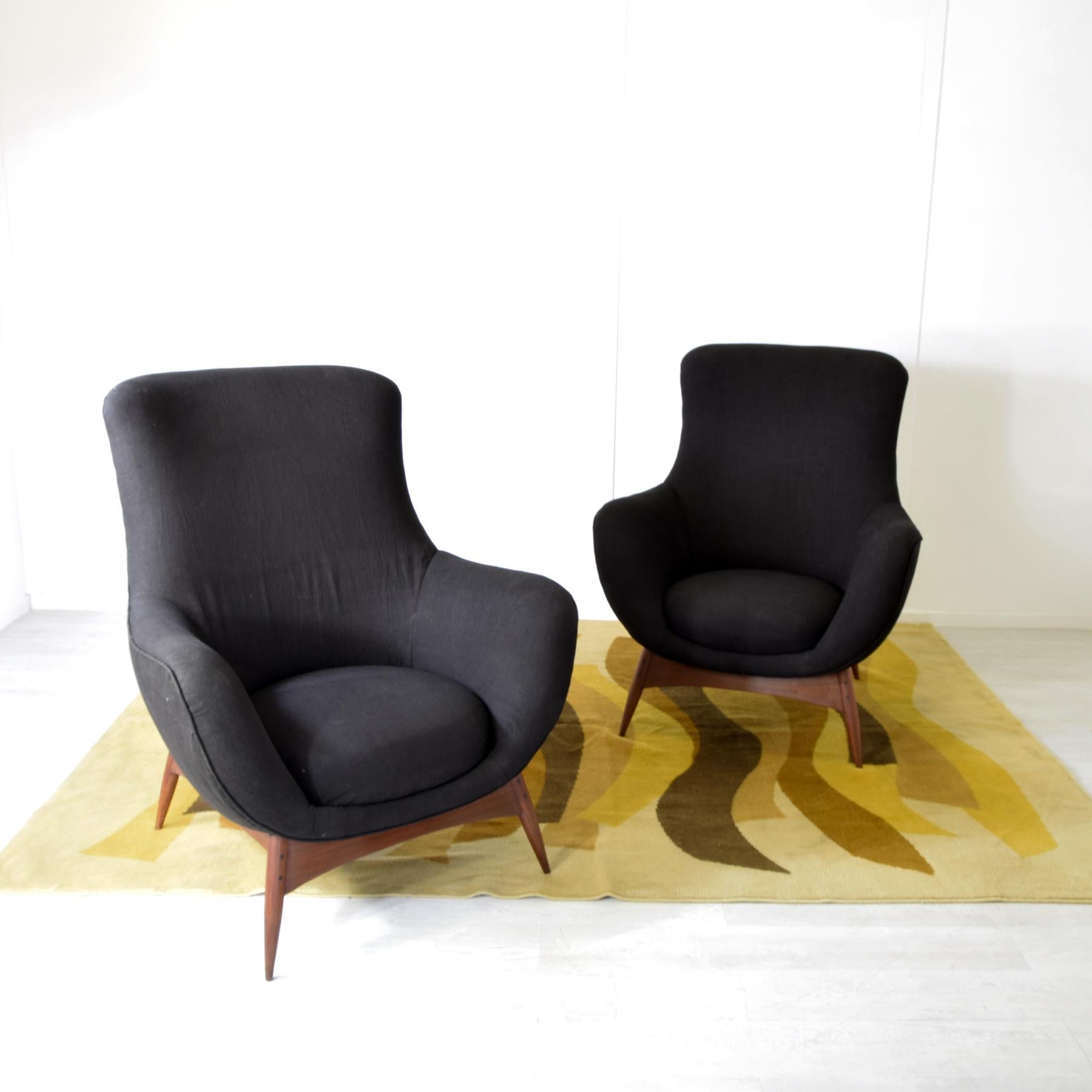 Flexform set of two armchairs 1950s For Sale 5