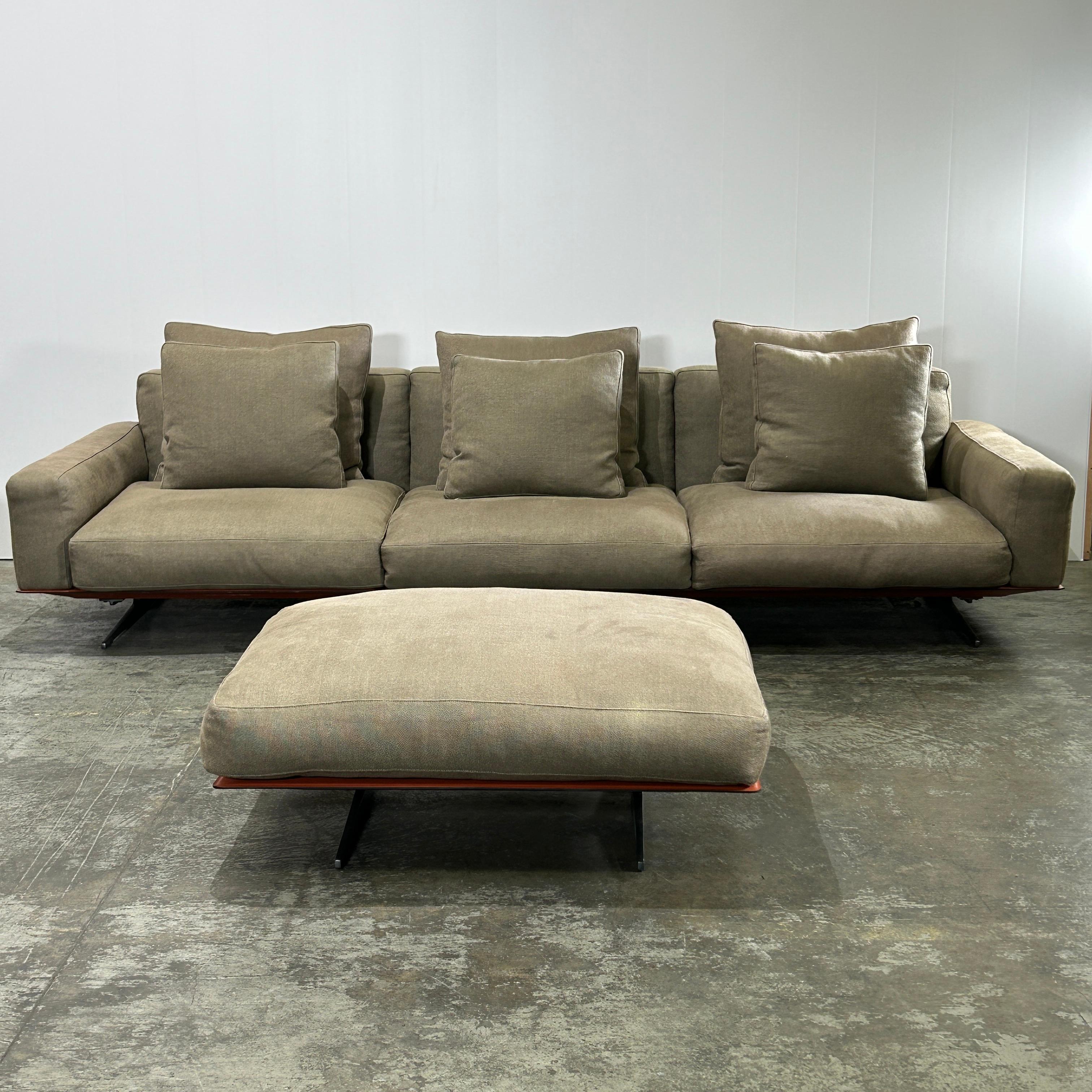 Flexform Soft Dream Three Seater Sofa & Ottoman For Sale 1