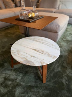 Tavolino o tavolino Flexform Tris, Noce e marmo lucido Calacatta