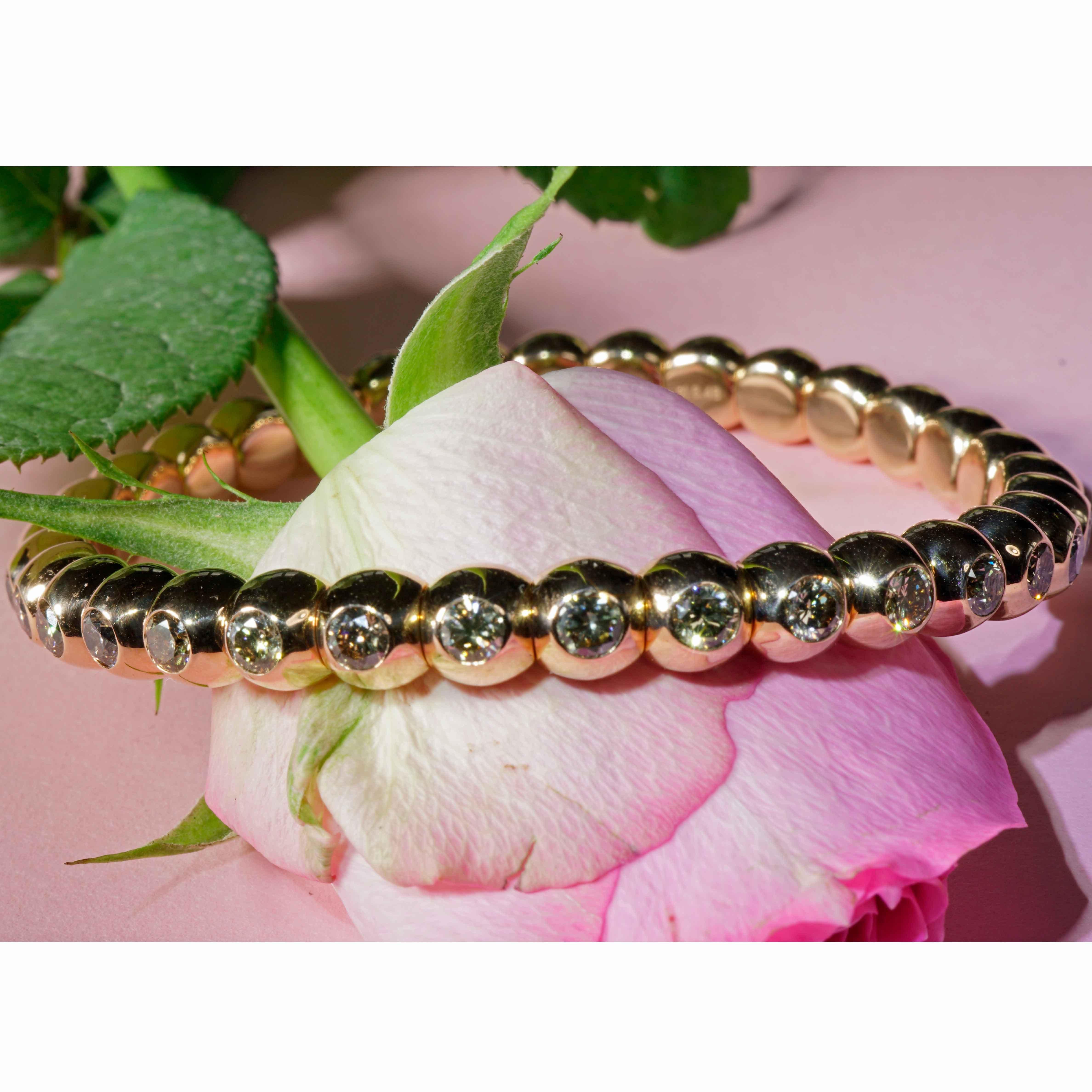 Flexi Brilliant Bracelet from Silhouette Jewelry Balloon 6.48 ct light Brown SI For Sale 5