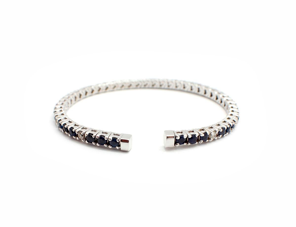 Flexible 18 Karat Gold 5.00 Carat Sapphire and 0.66 Carat Diamond Cuff Bracelet In New Condition In Scottsdale, AZ