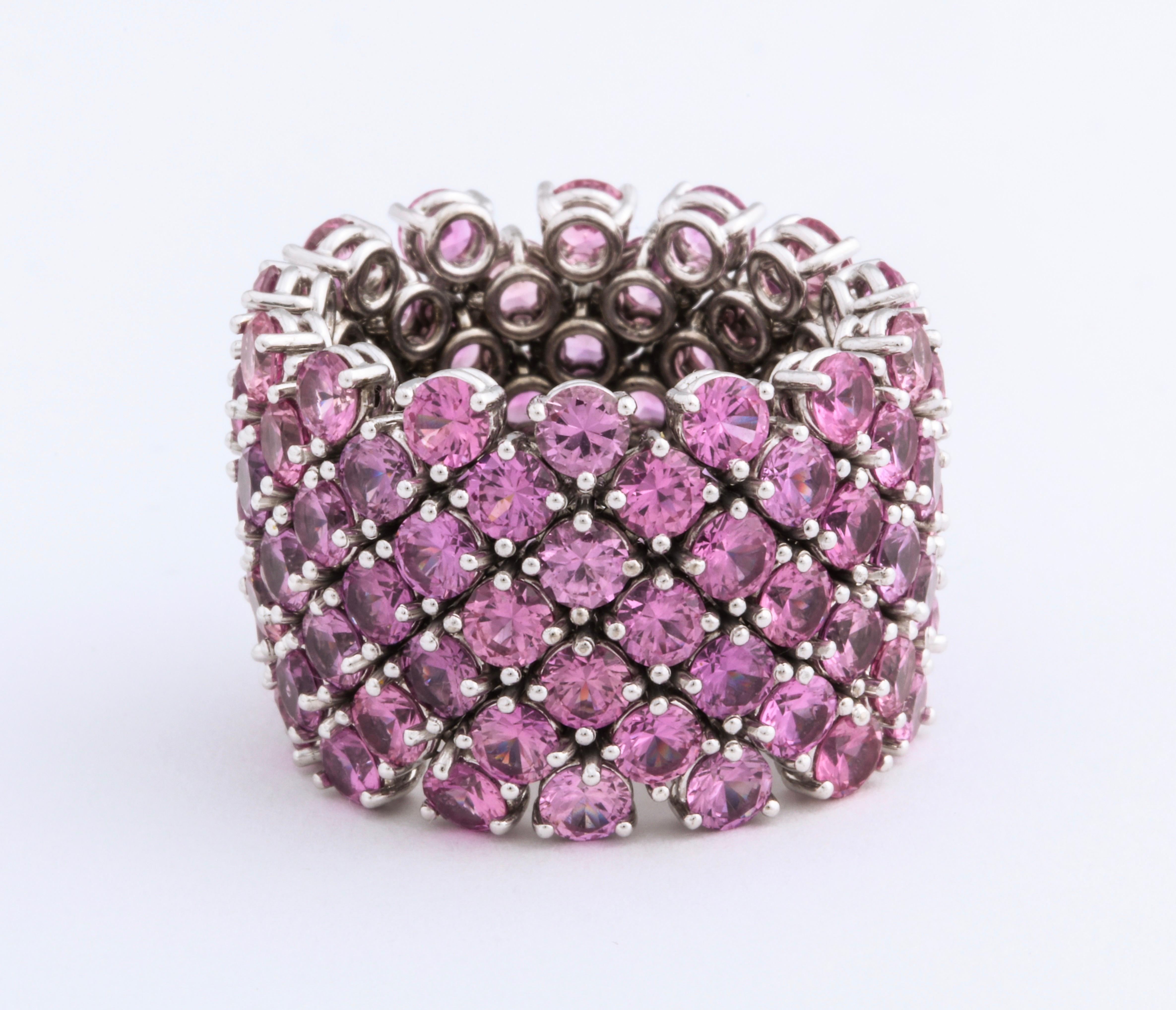 Flexible 7-Row Pink Sapphire Ring In New Condition In Bal Harbour, FL