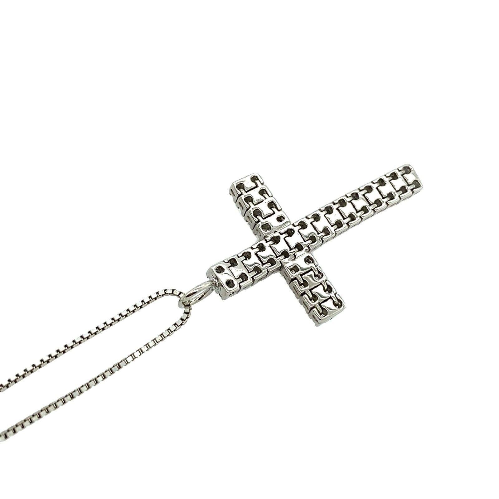Flexible Cross Pendant Set with 1.0ct of Round Diamonds in 18ct White Gold In Excellent Condition For Sale In London, GB