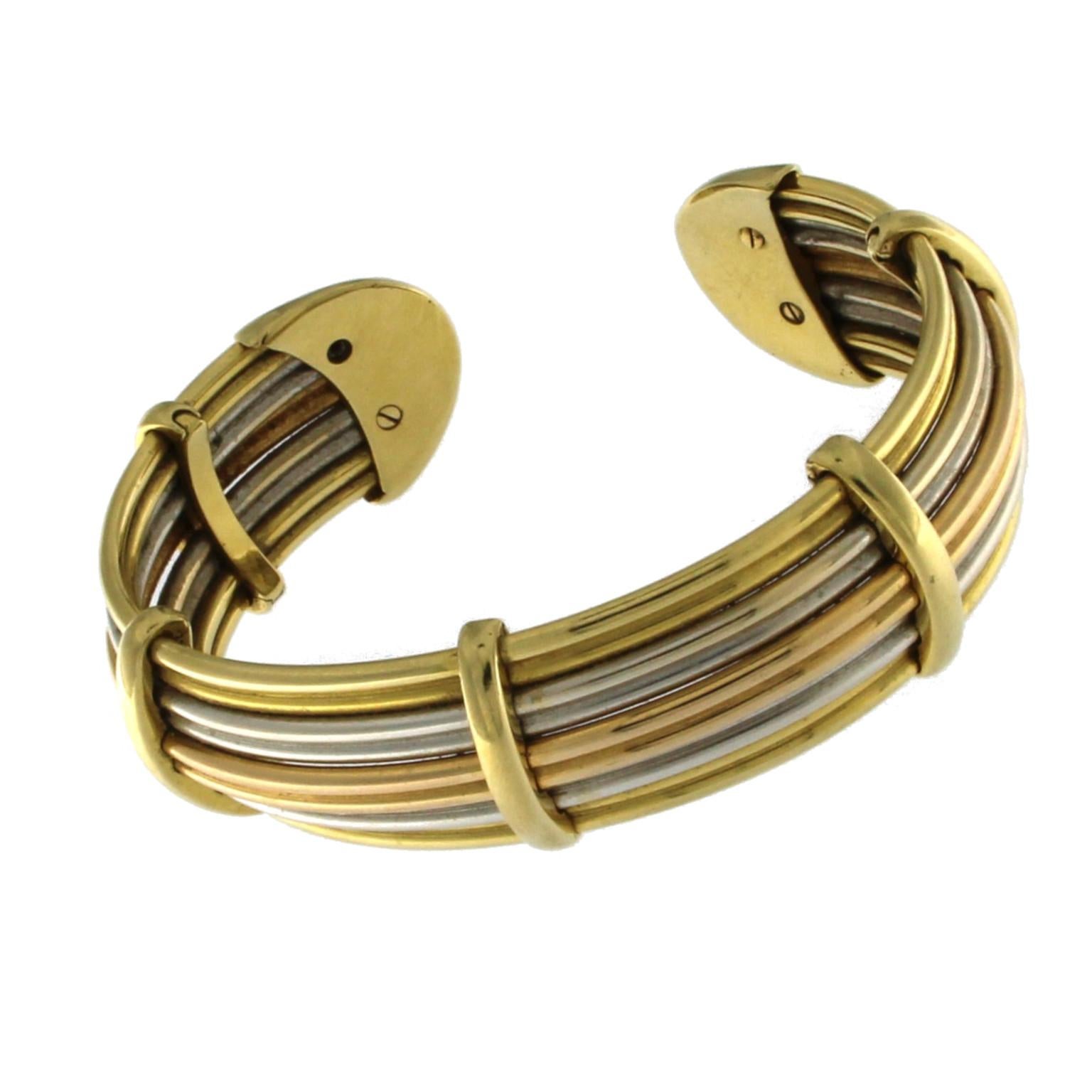 Flexible Cuff Bracelet in Three-Color Gold In New Condition For Sale In Milano, Lombardia