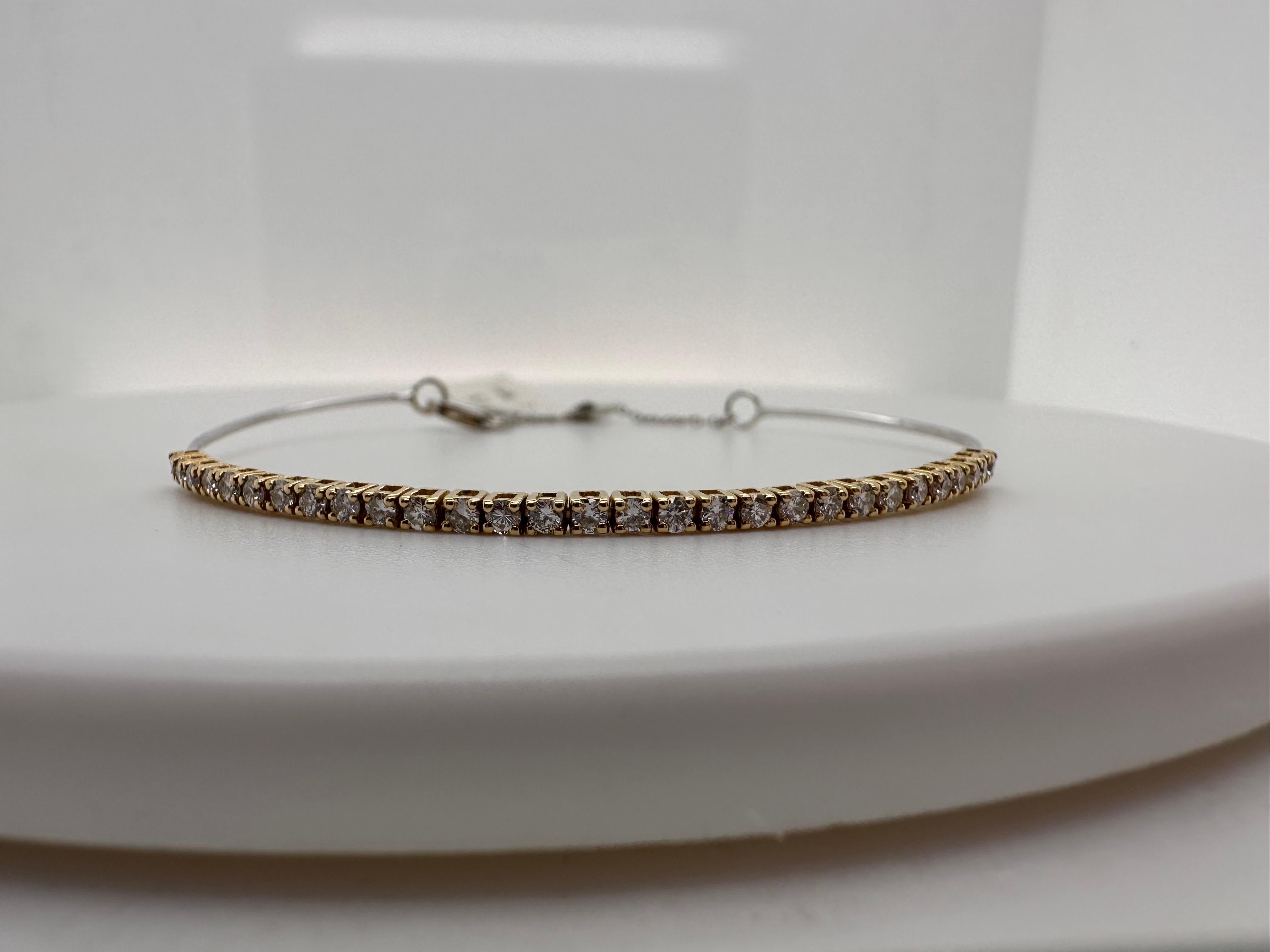 Round Cut Flexible Diamond Bangle Bracelet 14KT gold For Sale