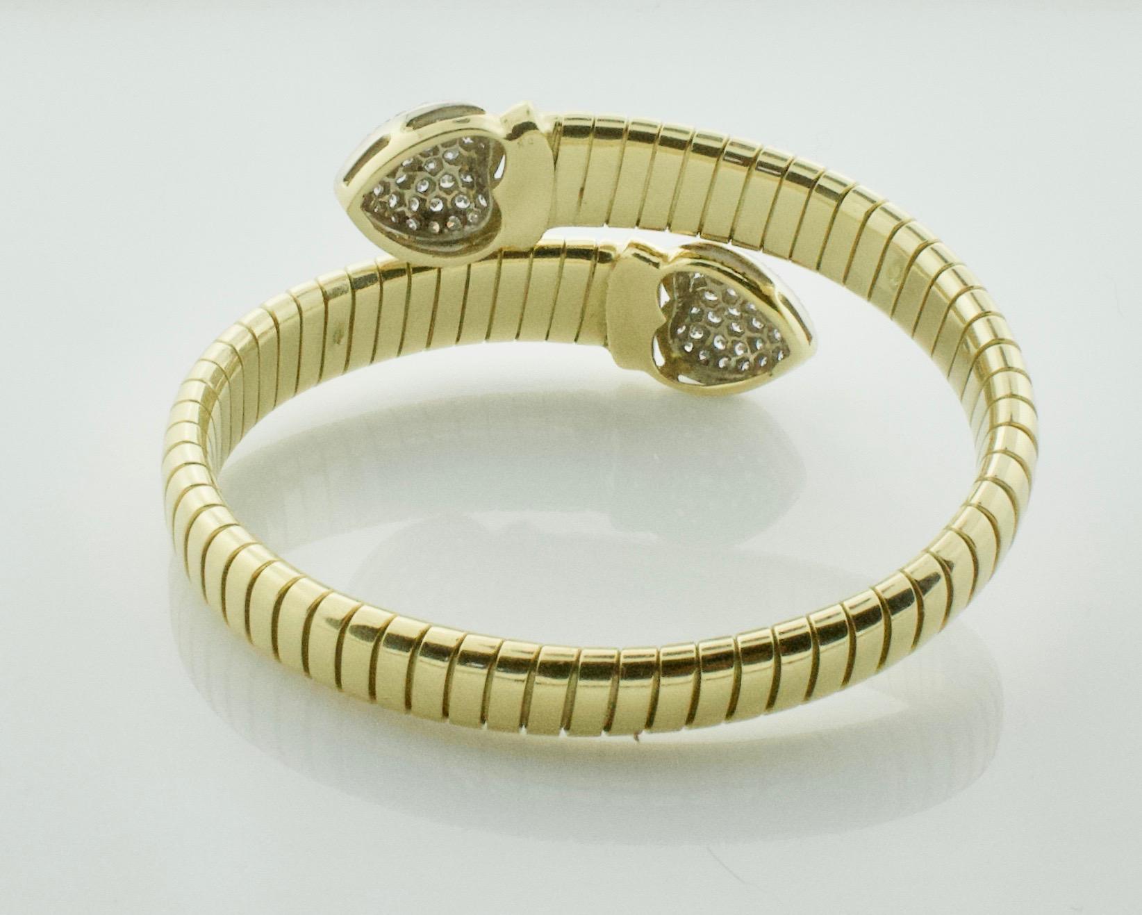Flexible Diamond Bangle Bracelet in 18 Karat 1.80 Carat In Excellent Condition For Sale In Wailea, HI