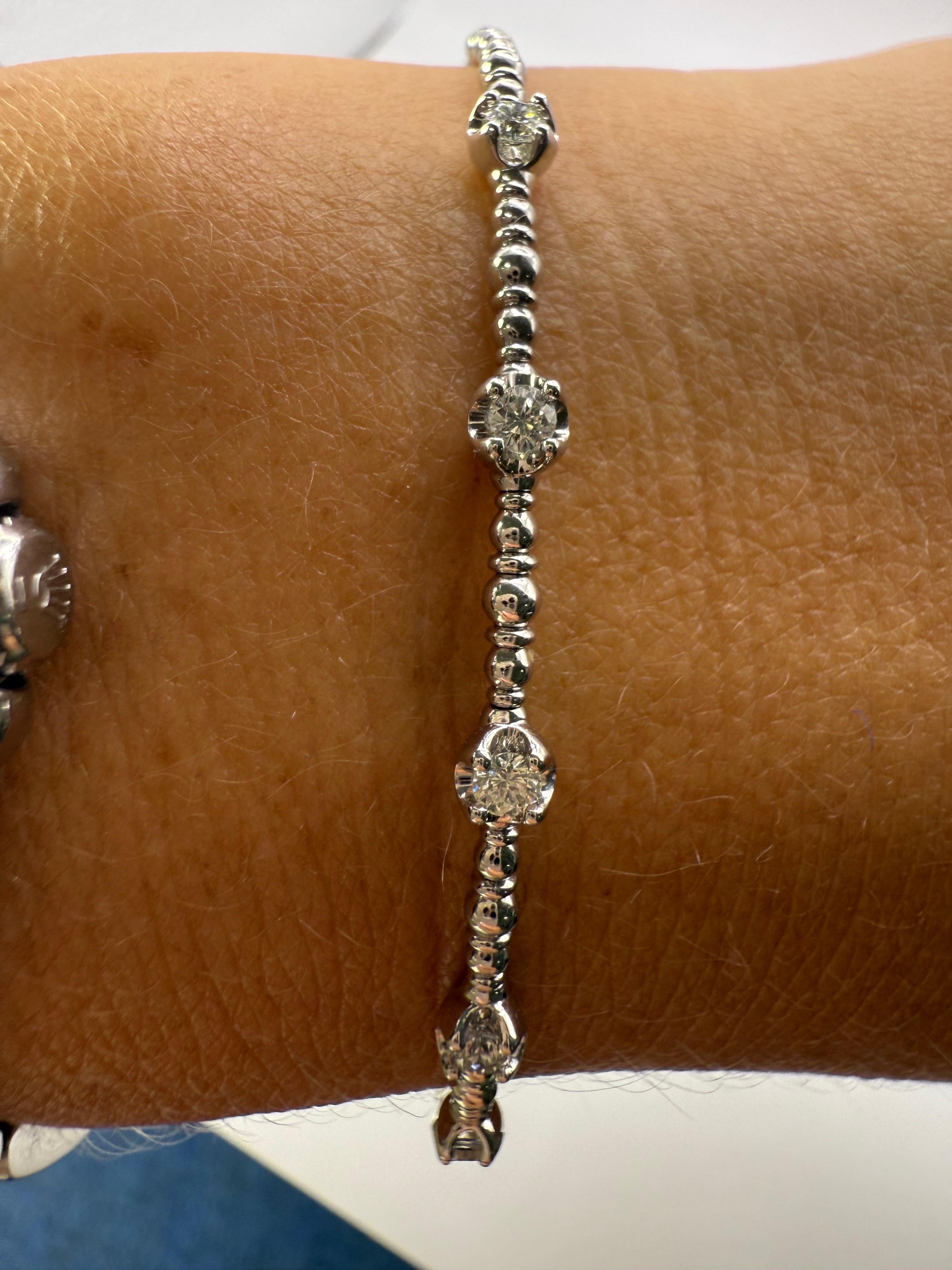 Flexible Diamond bracelet fits most wrists 14KT gold For Sale 2