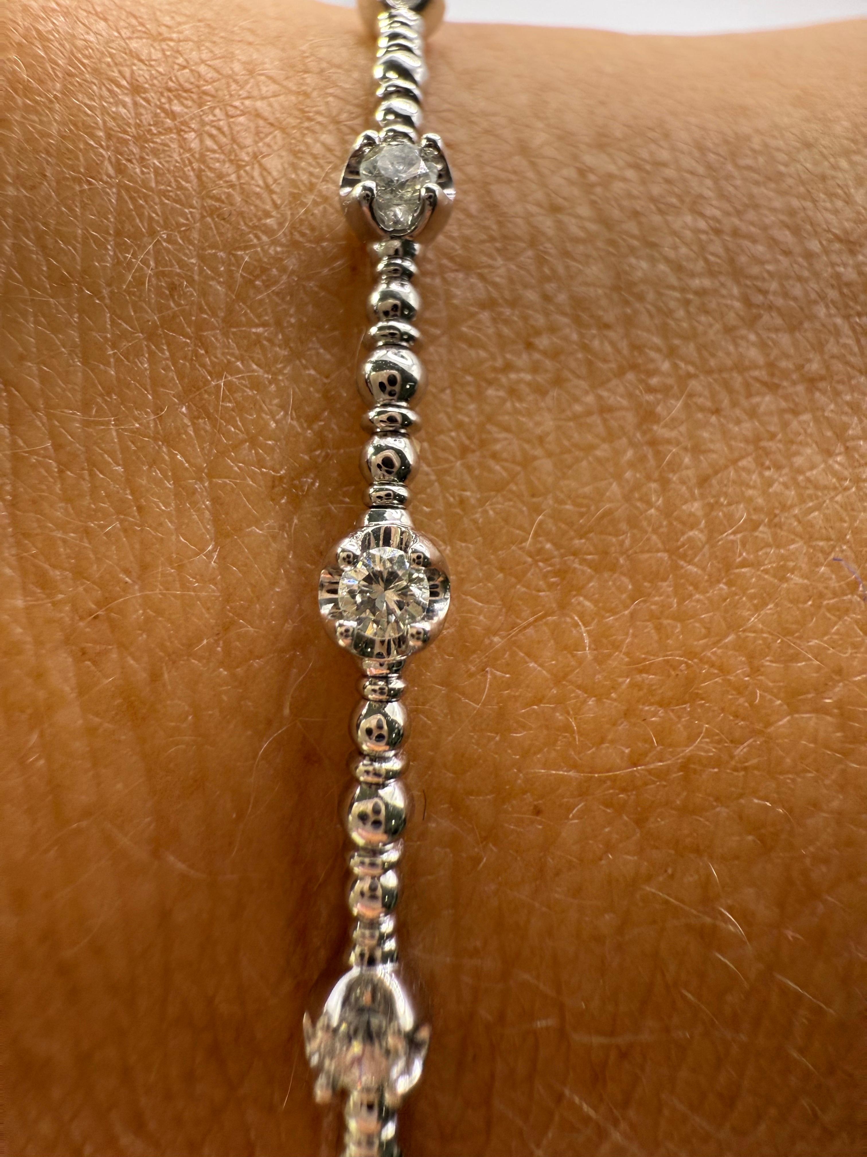 Flexible Diamond bracelet fits most wrists 14KT gold For Sale 3