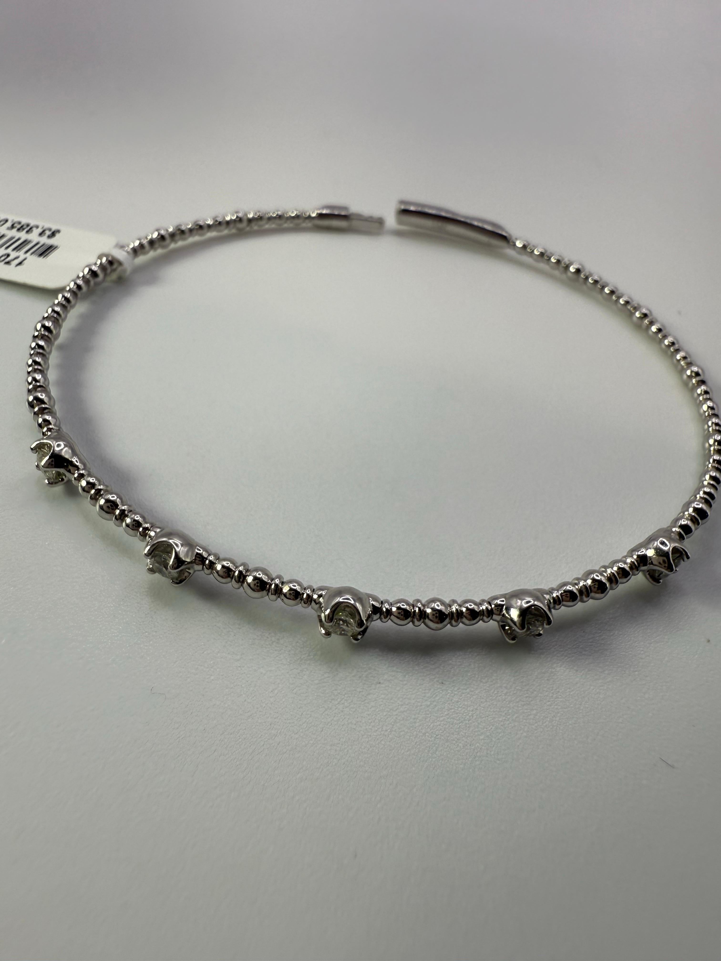 Flexible Diamond bracelet fits most wrists 14KT gold For Sale 4