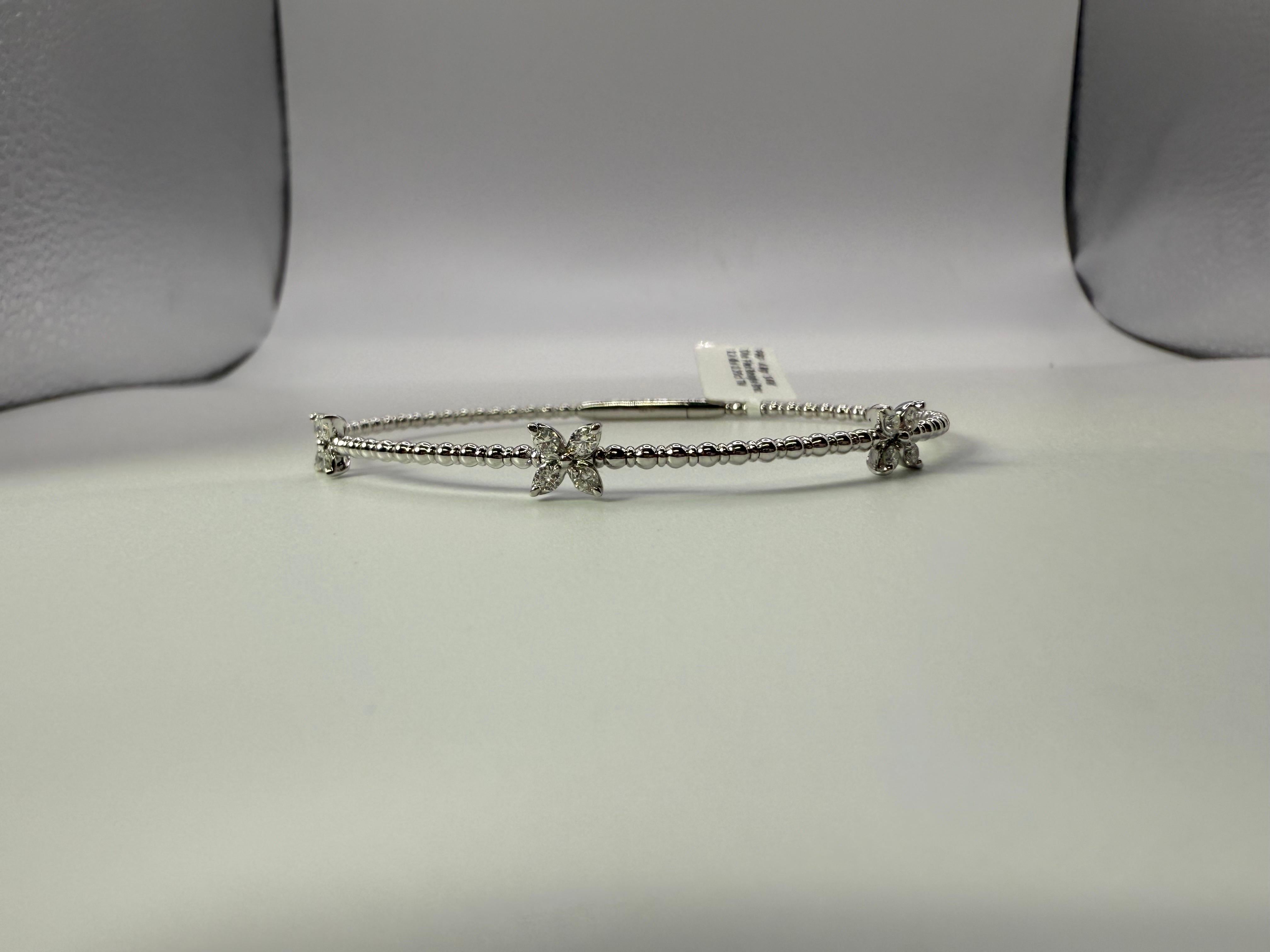Flexible diamond marquise bracelet diamond bangle bracelet 0.35ct 14KT gold In New Condition For Sale In Jupiter, FL