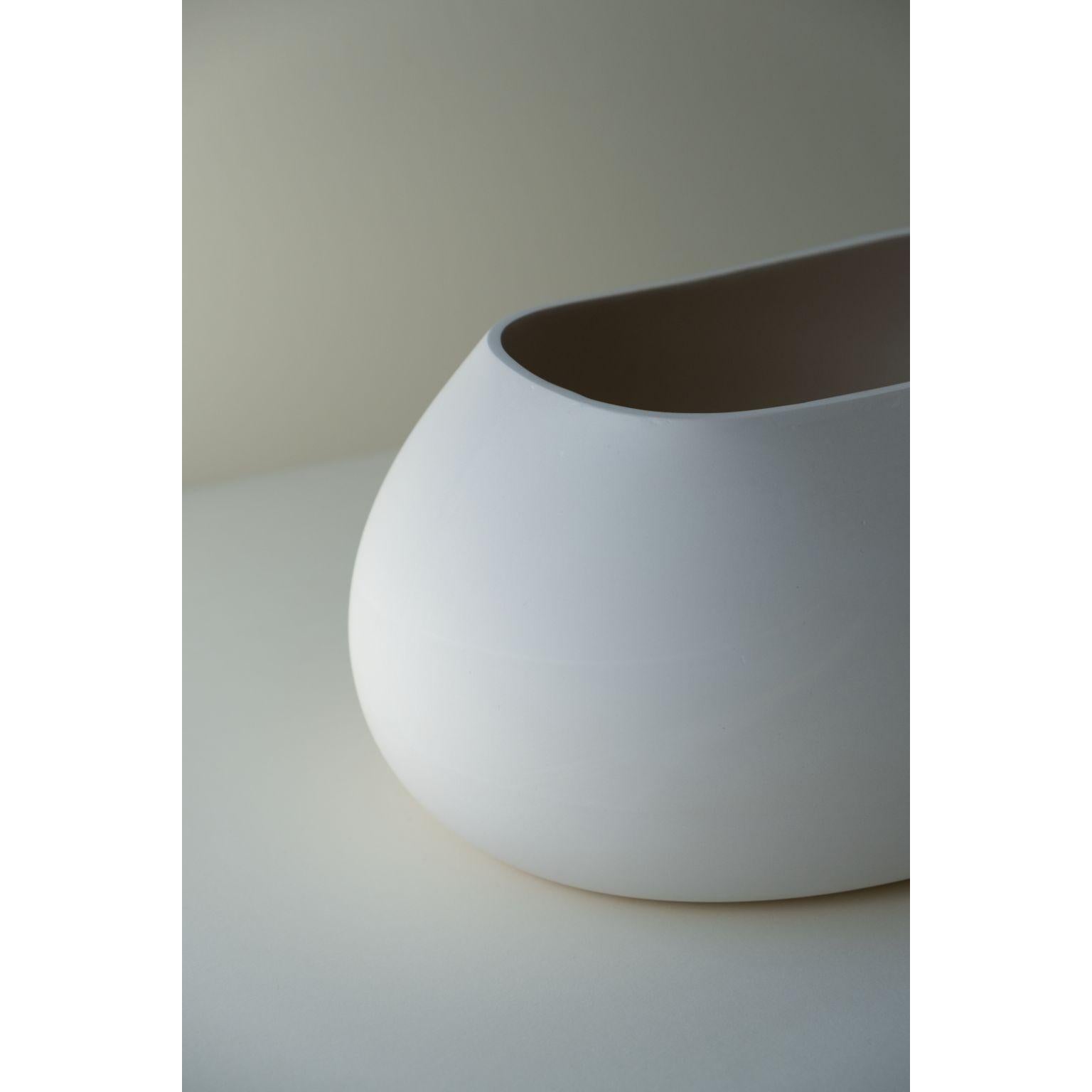 Modern Flexible Formed Vase 2 by Rino Claessens For Sale