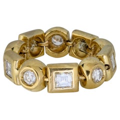 Flexible Gold and Diamond Band Ring