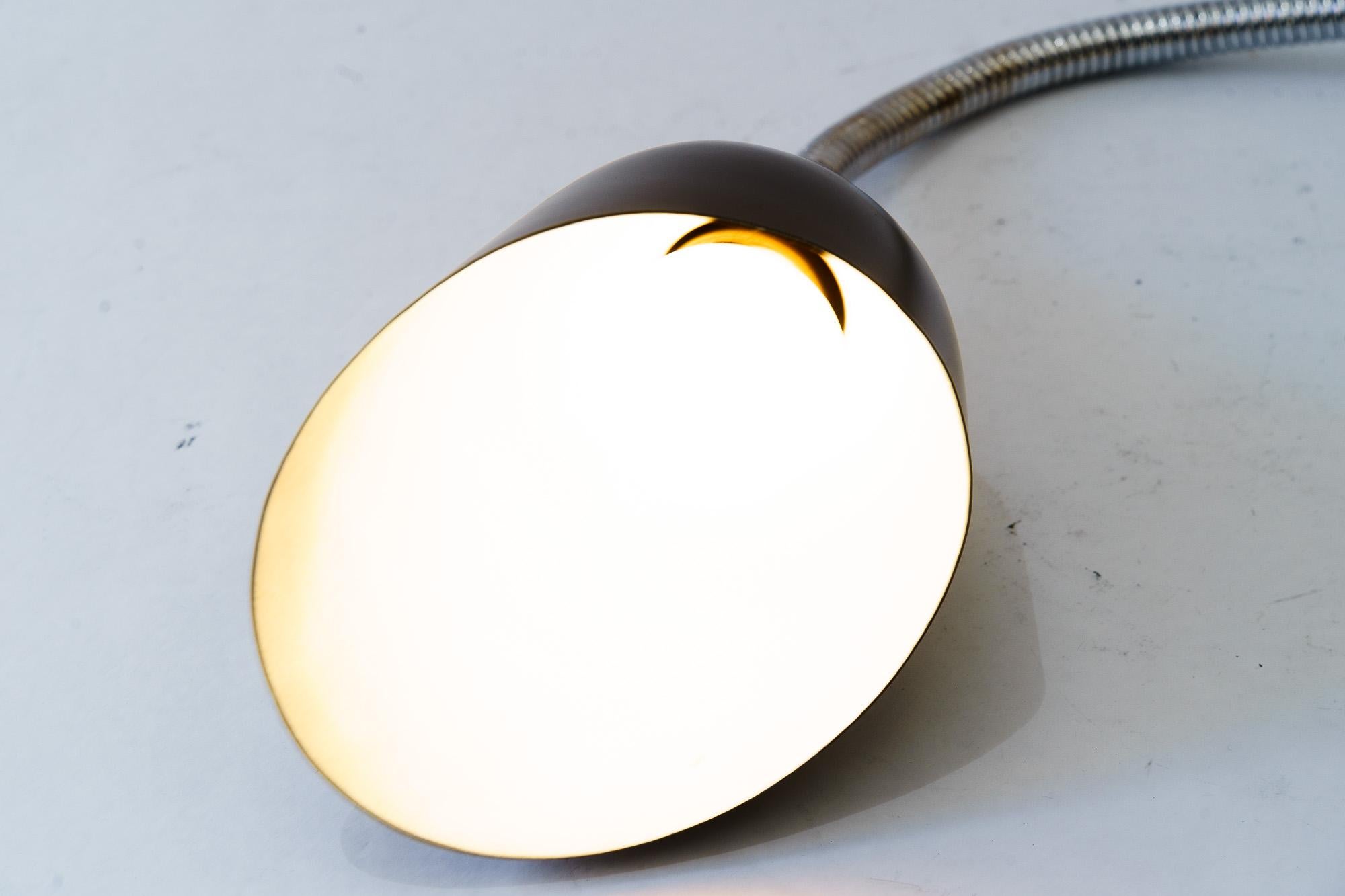 Alluminio Lampada da parete flessibile in nichel art déco vienna anni '20 circa in vendita