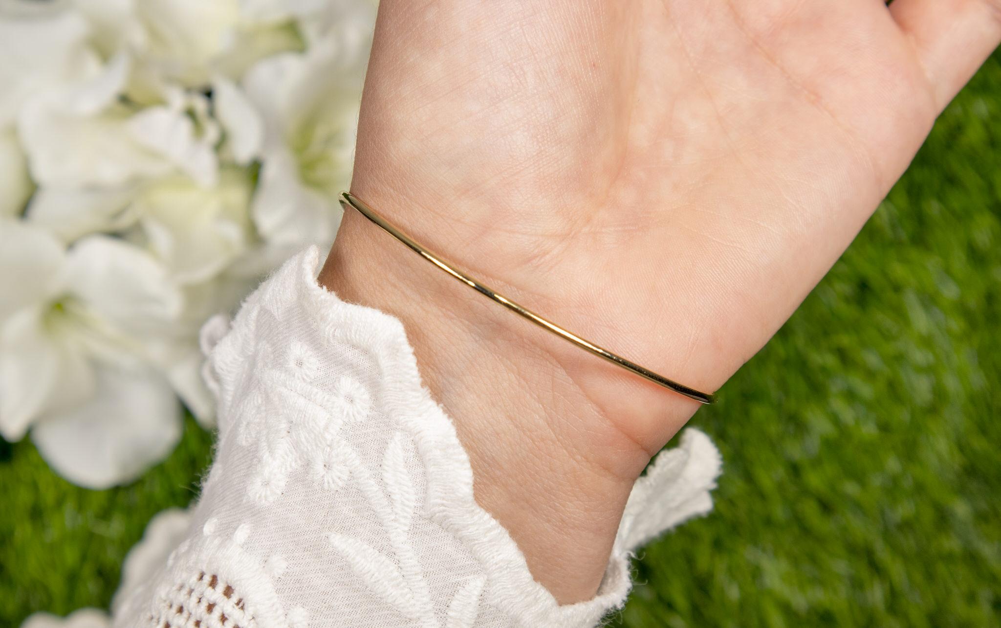 Mixed Cut Flexible Open Cuff Diamond Flower Bracelet For Sale